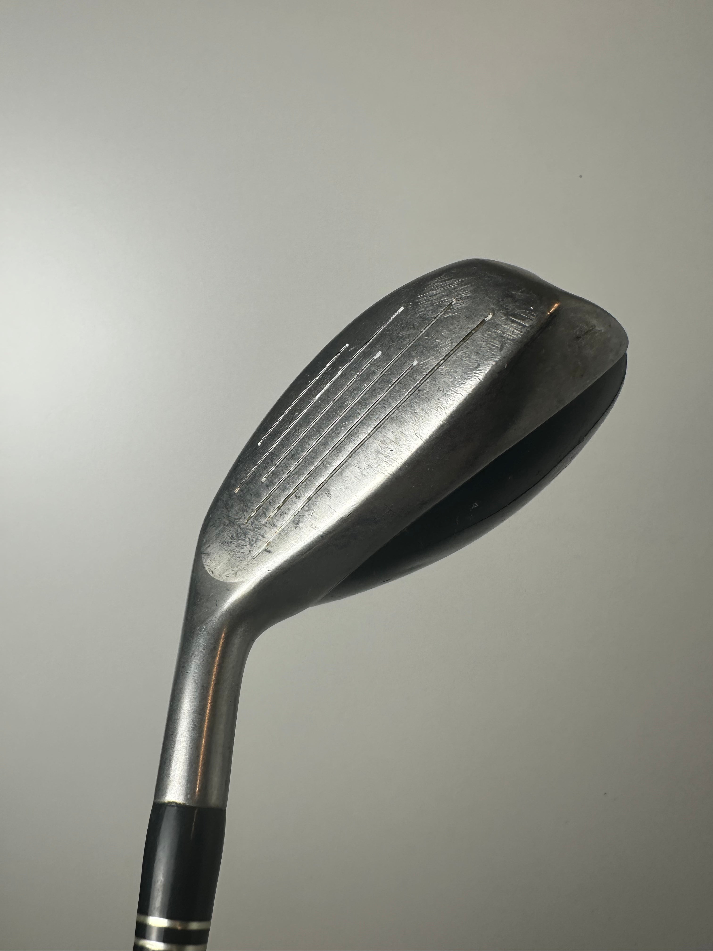 RH Taylormade Dual Hybrid #2 / Good Condition / Stiff Flex
