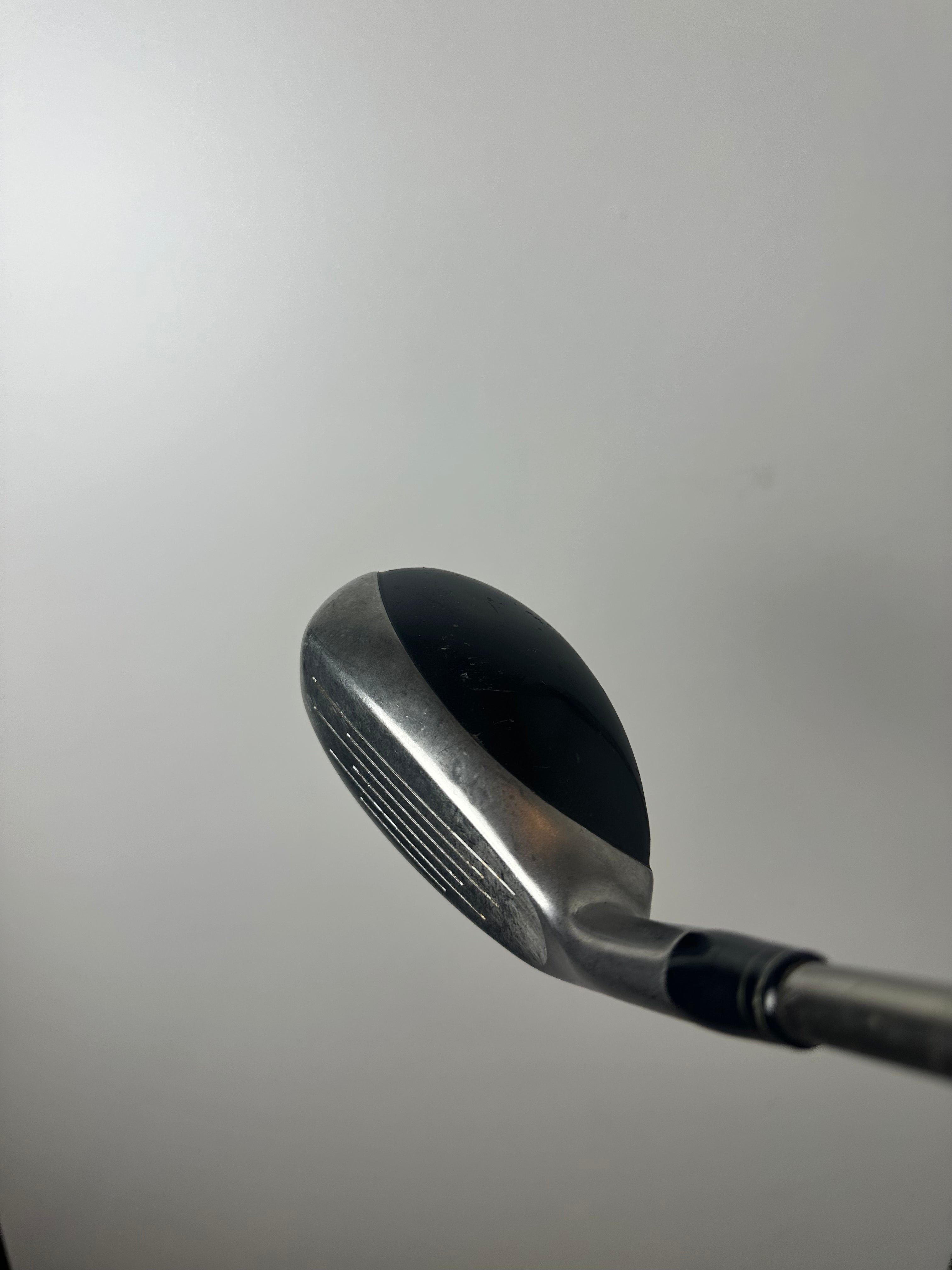 RH Taylormade Dual Hybrid #2 / Good Condition / Stiff Flex