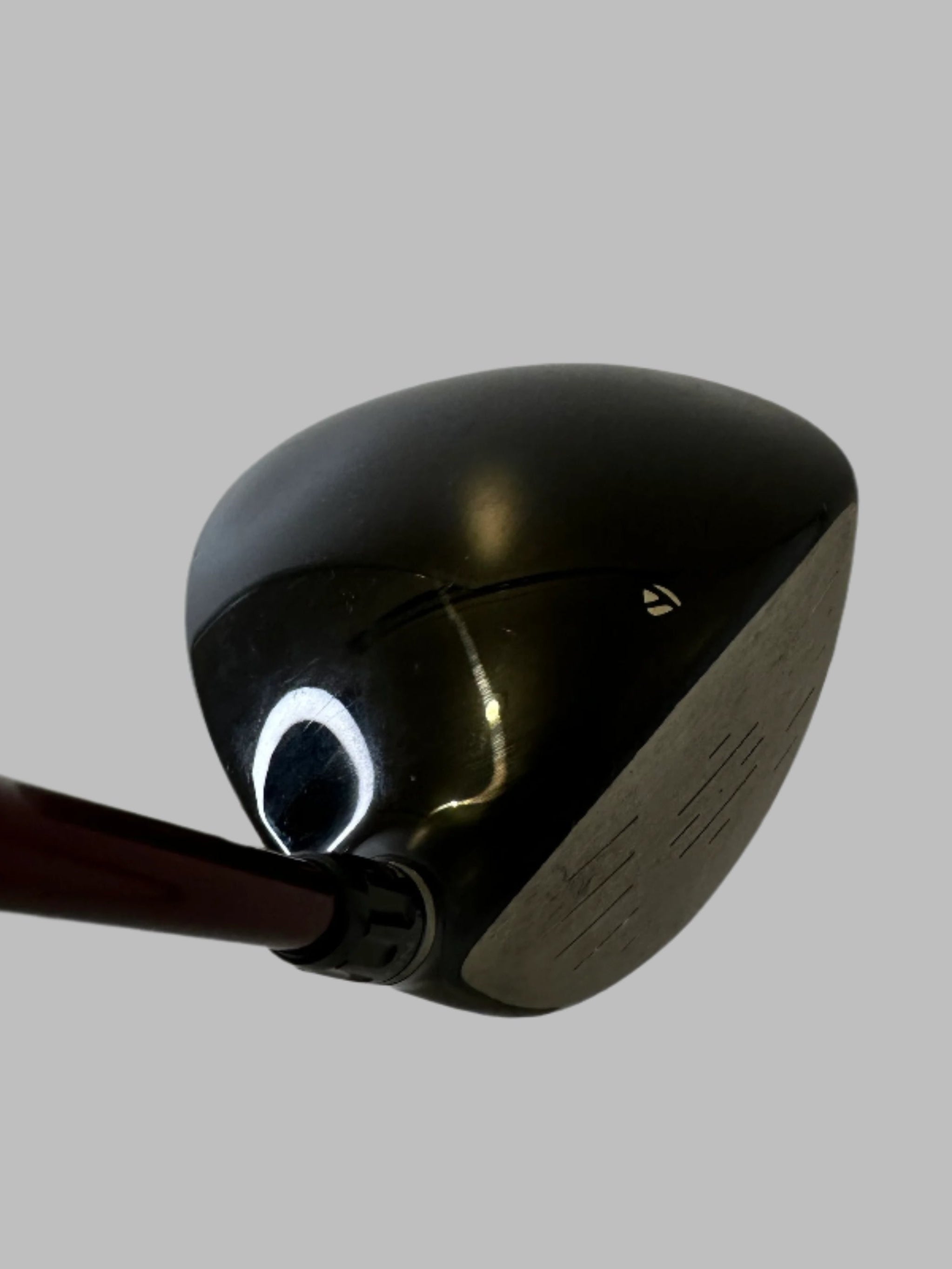 LH Taylormade R9 10.5* Driver / Good Condition / Stiff Flex