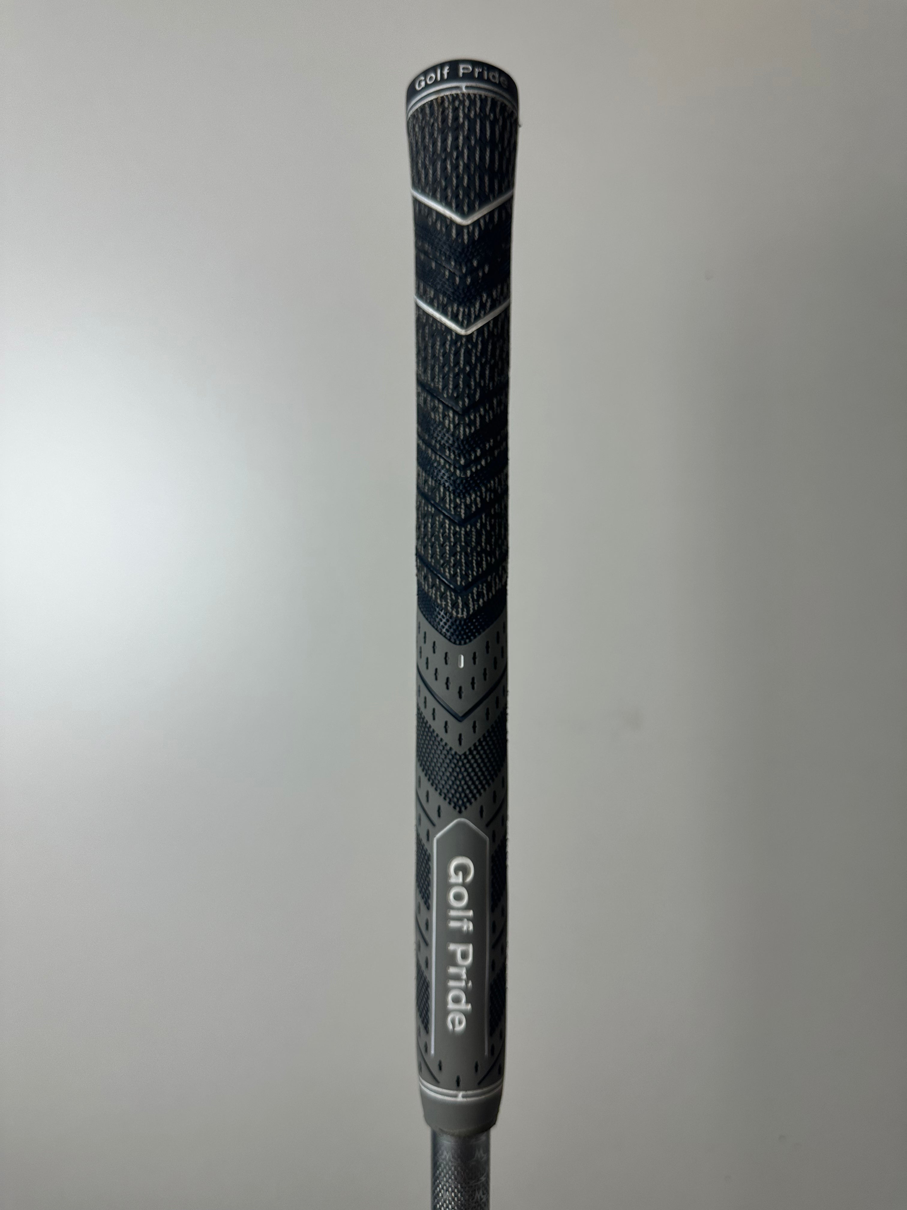 RH Titleist U505 Utility #1 / Great Condition / Extra Stiff