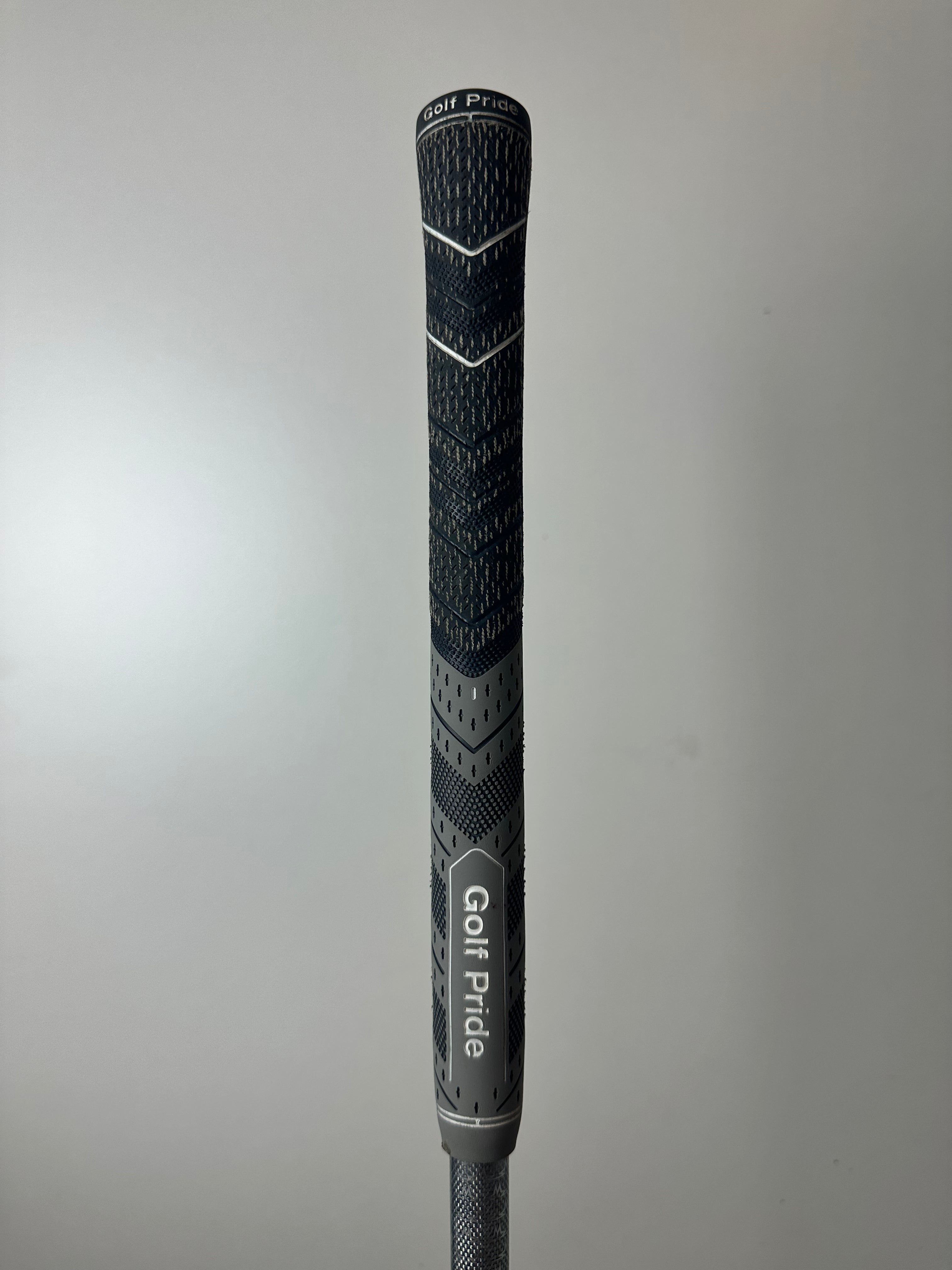 RH Titleist U505 Utility #2 / Great Condition / Extra Stiff