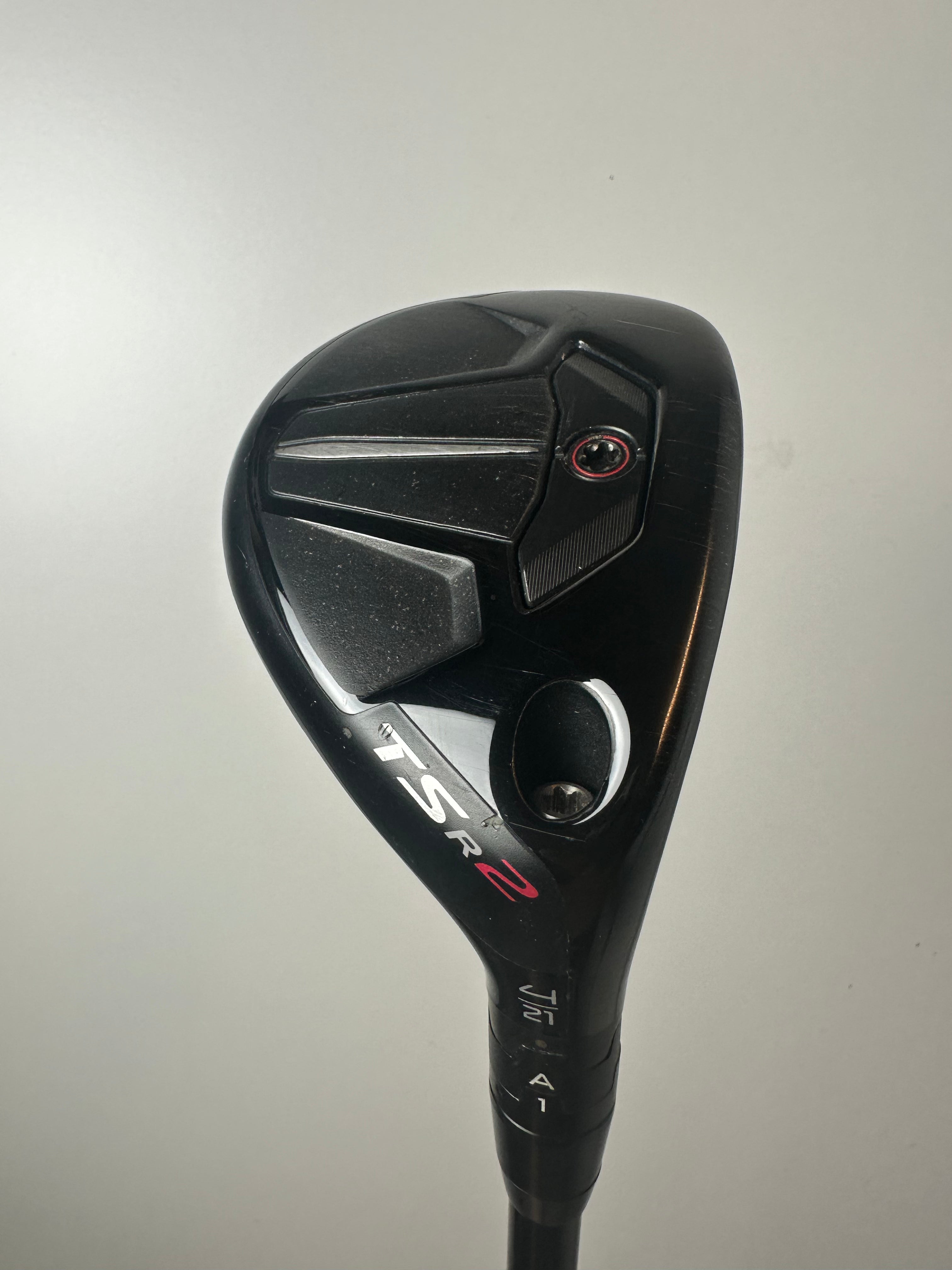 RH Titleist TSR2  Hybrid #4 / Good Condition / Stiff Flex