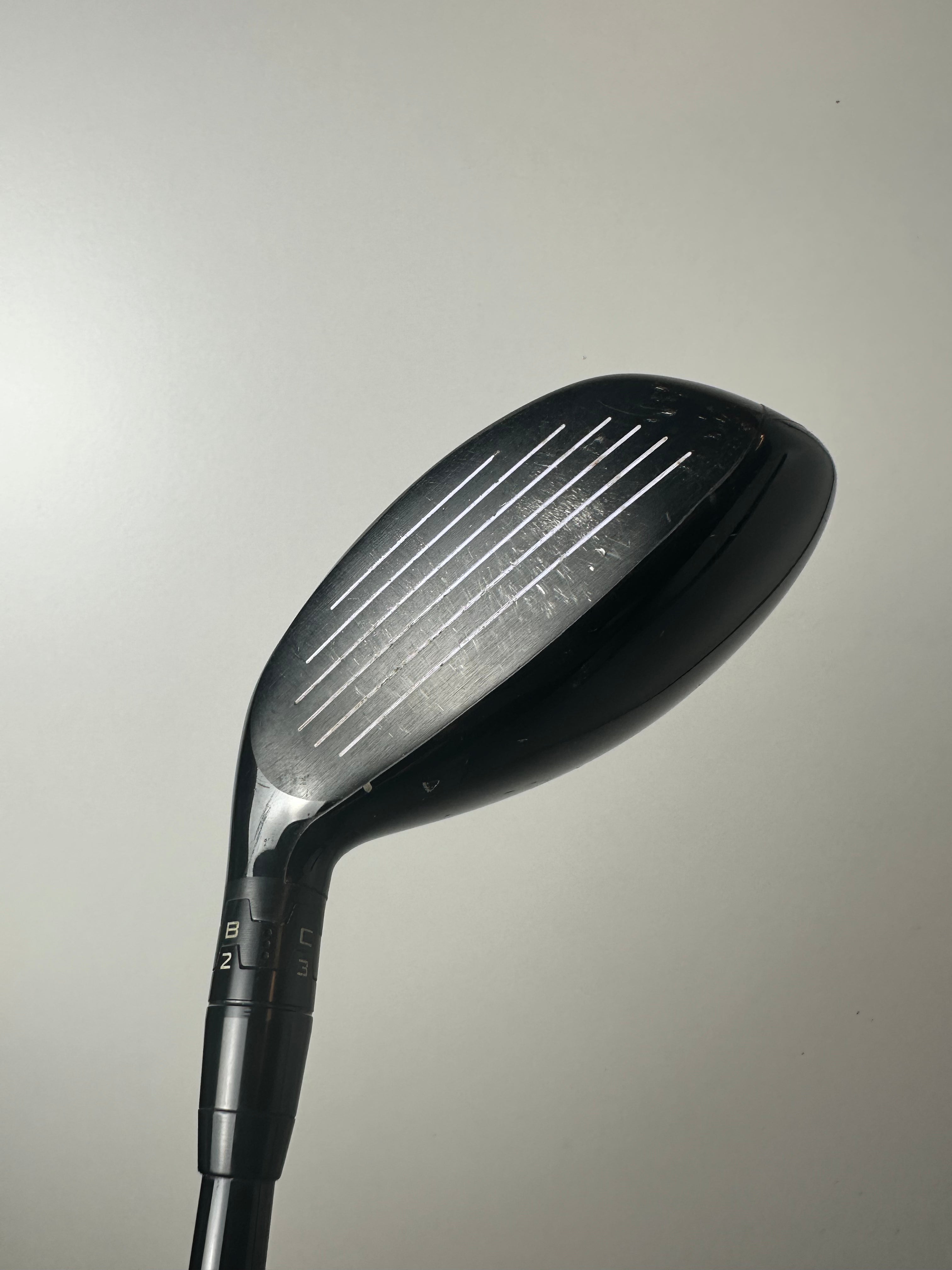 RH Titleist TSR2  Hybrid #4 / Good Condition / Stiff Flex