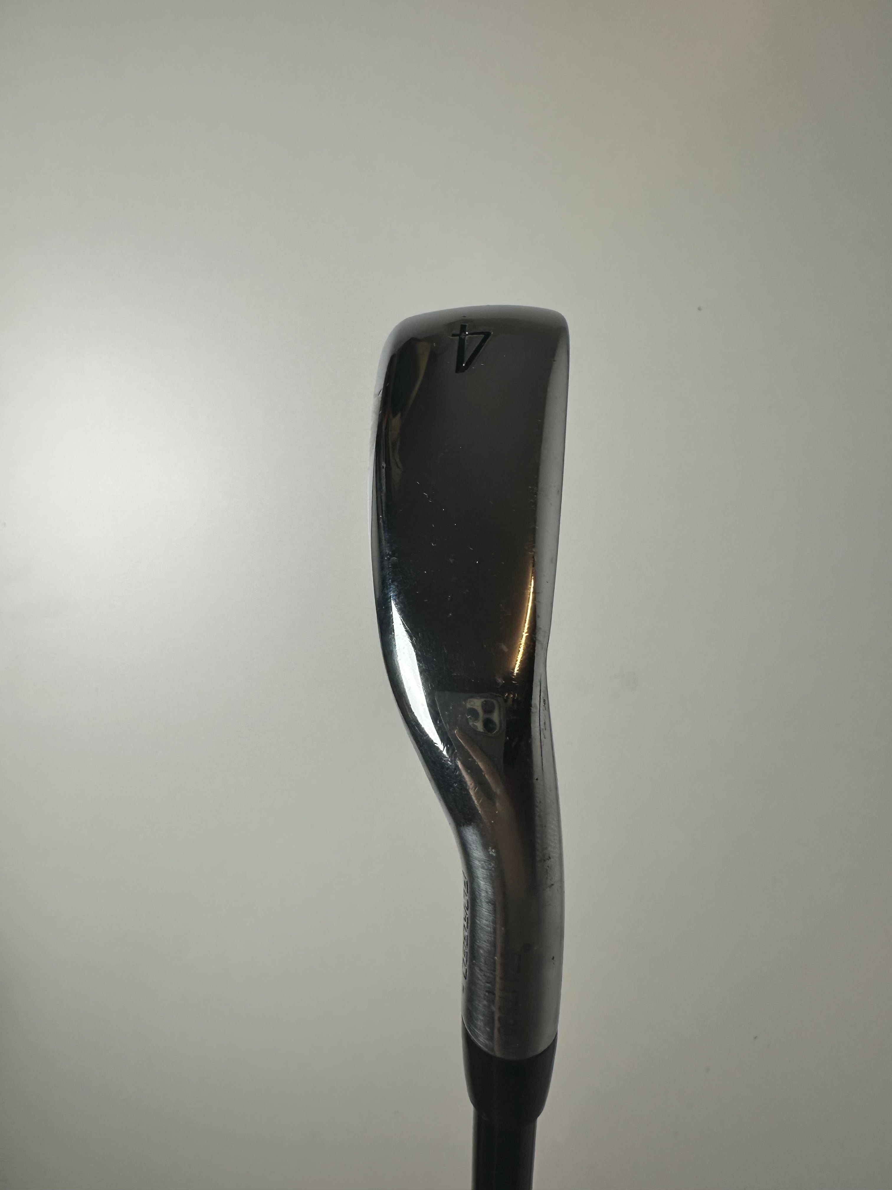 RH Titleist U505 Utility #4 / Great Condition / Extra Stiff