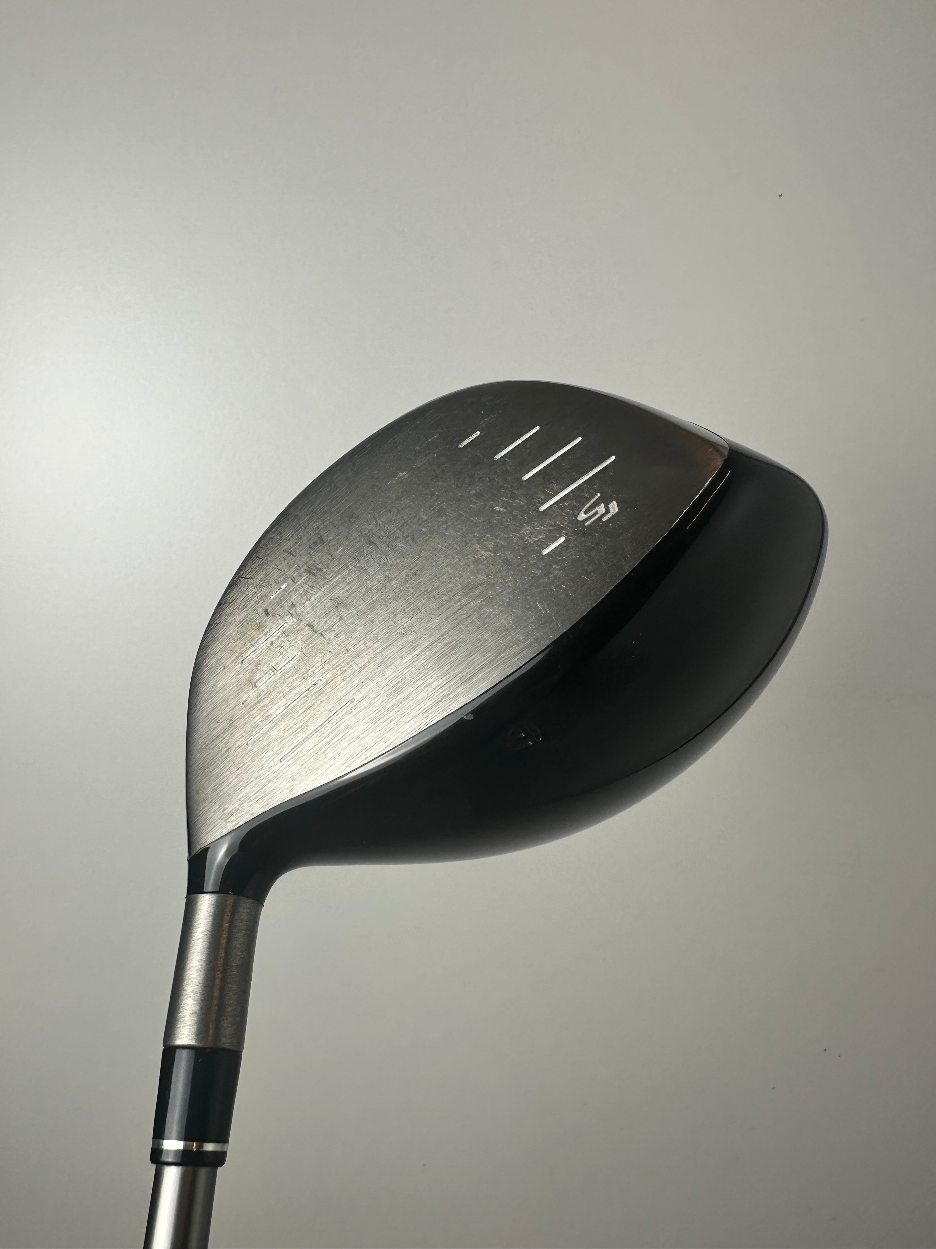 RH Taylormade R5 Dual Driver 8.5* / Good Condition / Stiff Flex