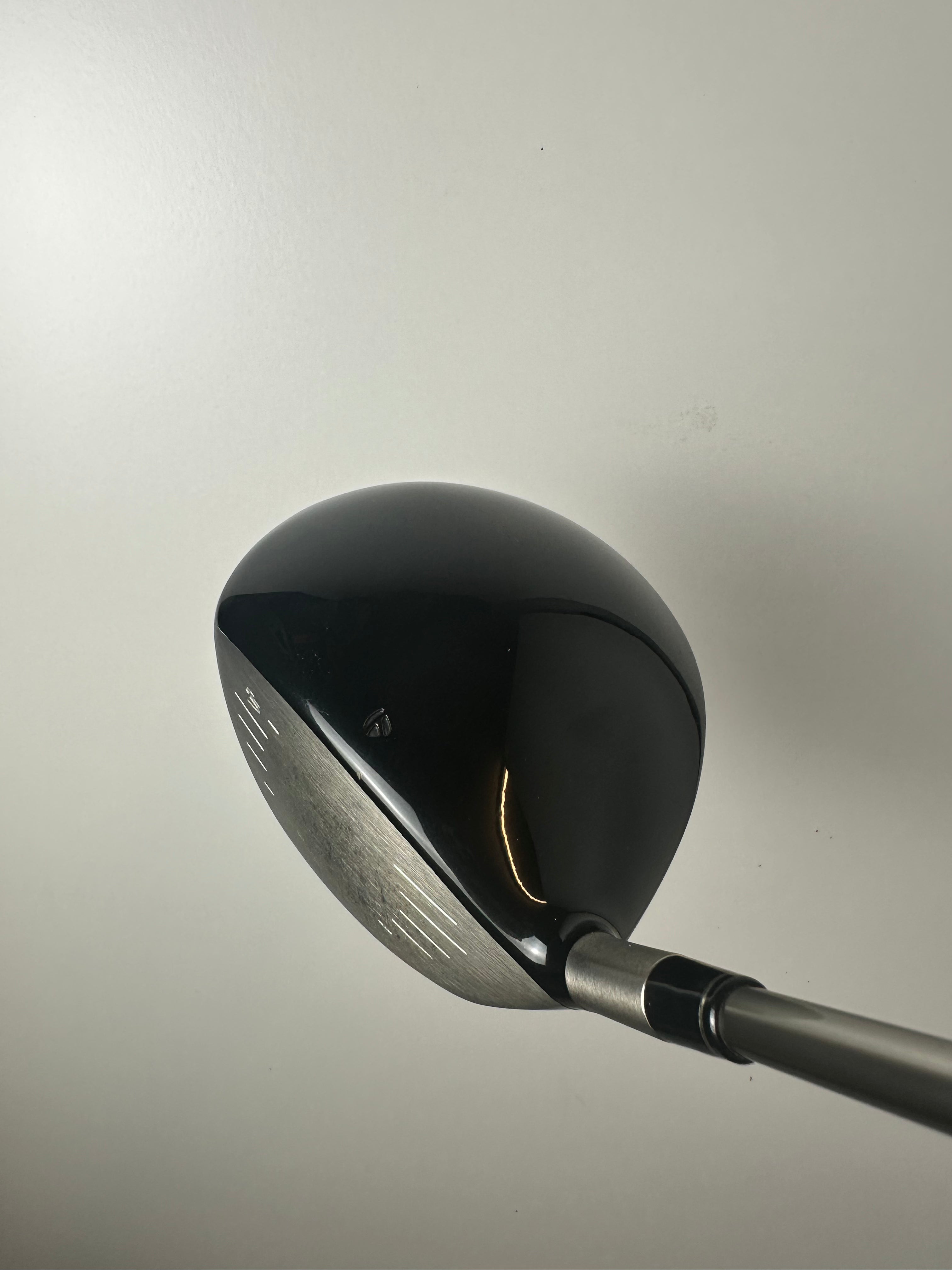 RH Taylormade R5 Dual Driver 8.5* / Good Condition / Stiff Flex