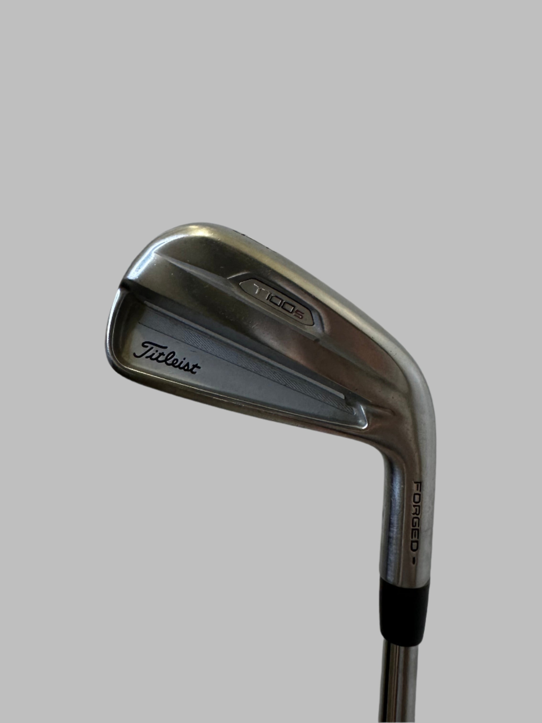 Titleist T100s Irons (4-PW) / Great Condition / Extra Stiff Flex