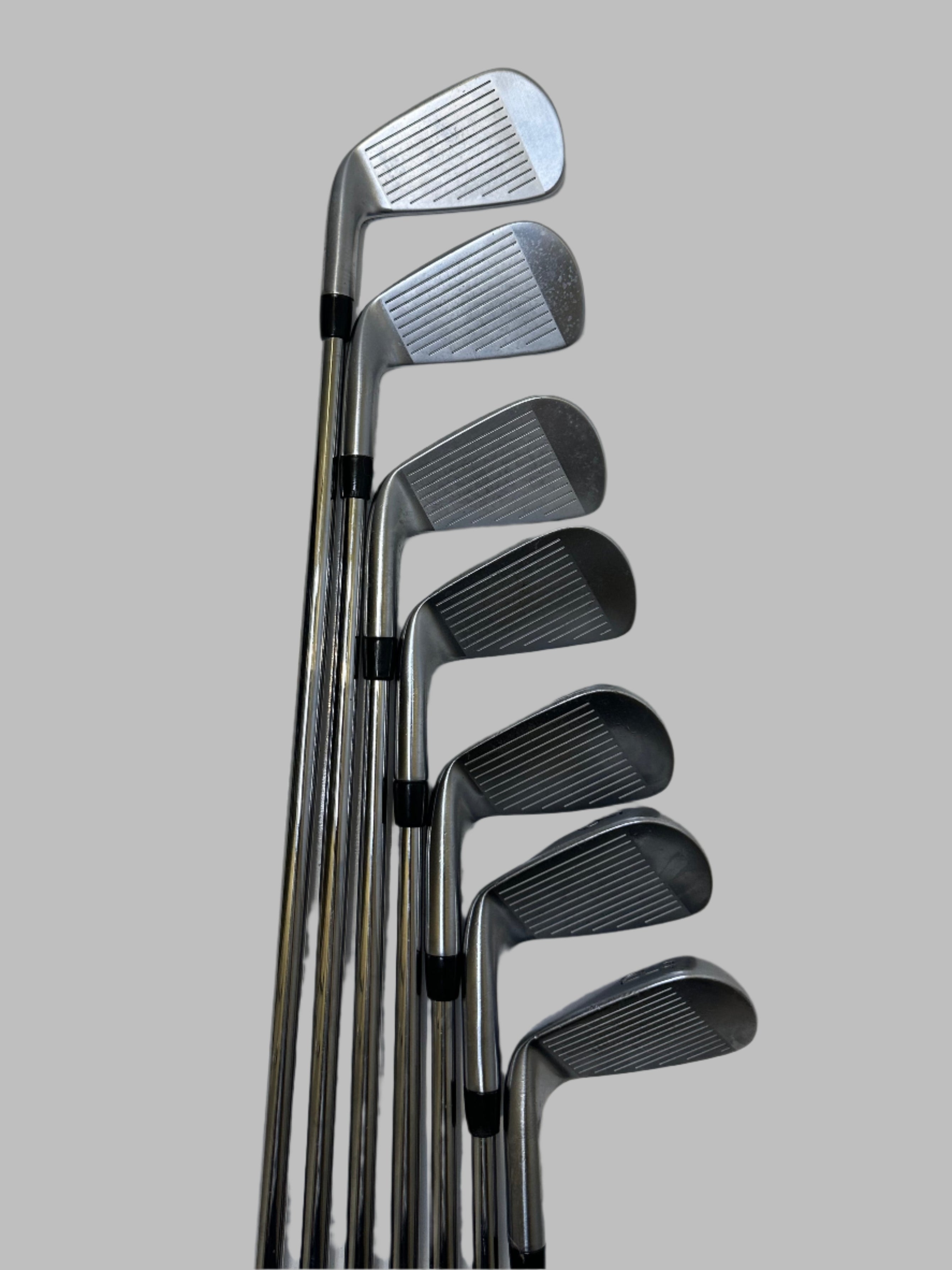 Titleist T100s Irons (4-PW) / Great Condition / Extra Stiff Flex