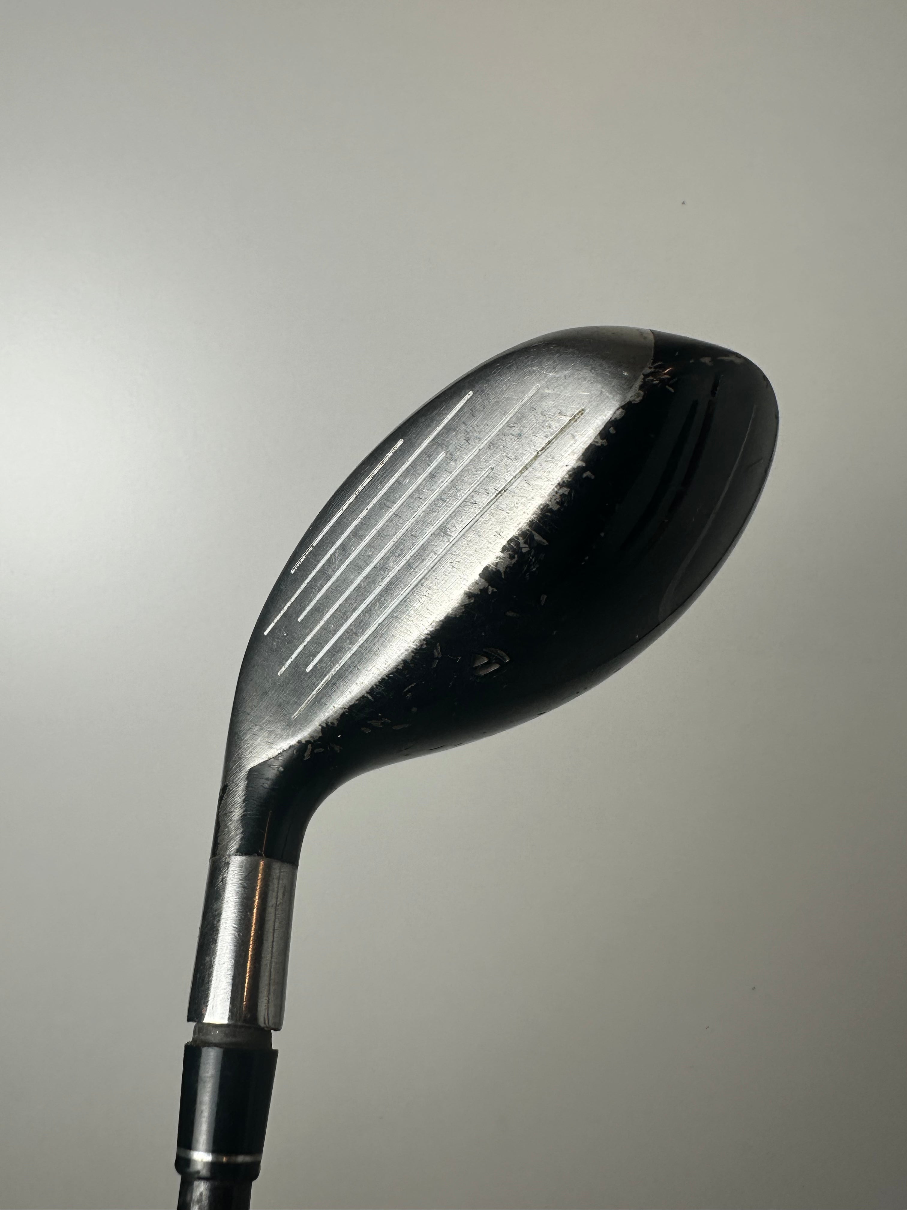 RH Taylormade Burner Hybrid #3 / Average Condition / Regular Flex