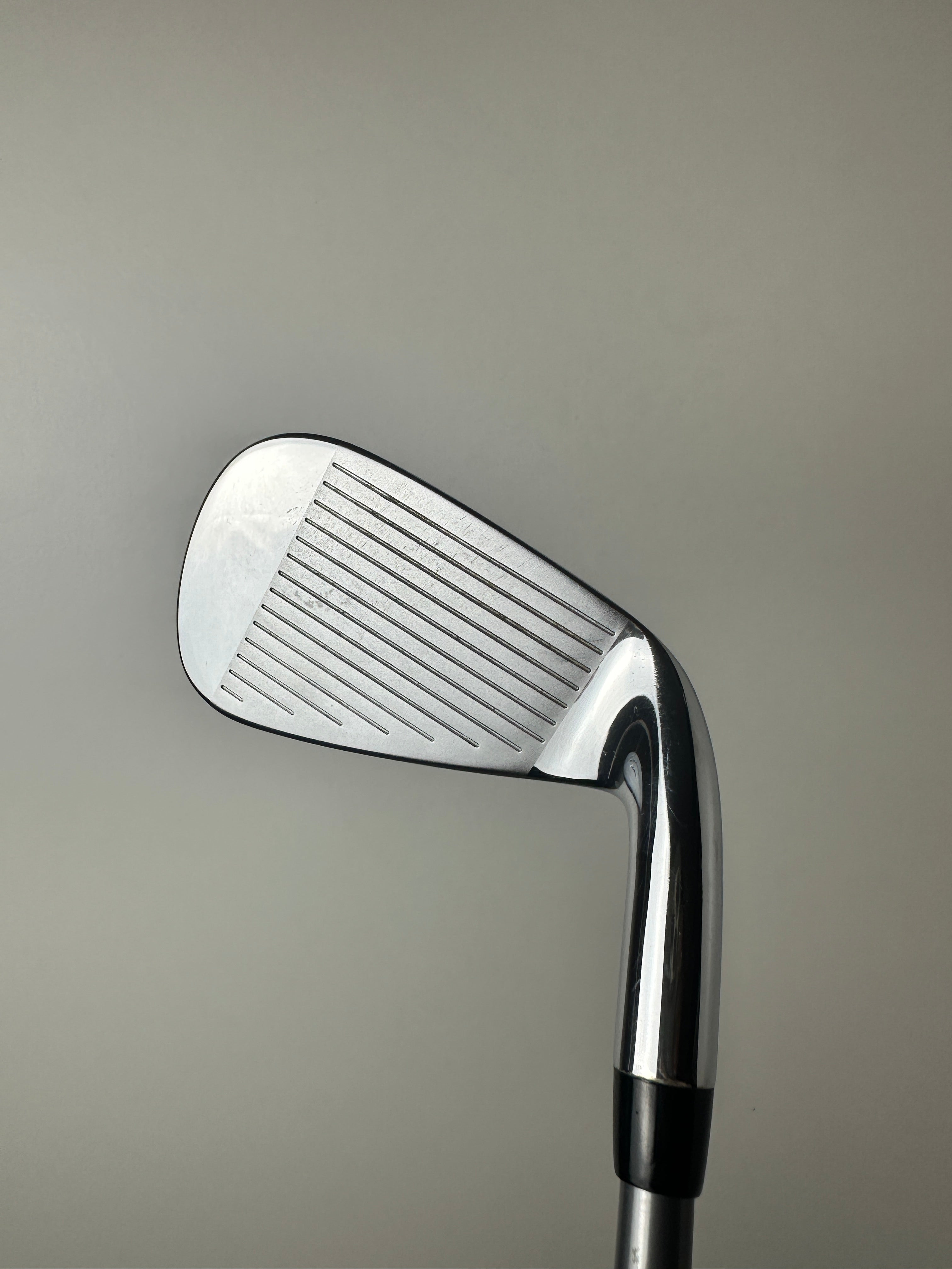 LH Callaway Elyte HL Irons (8-AW) / Great Condition / Regular Flex