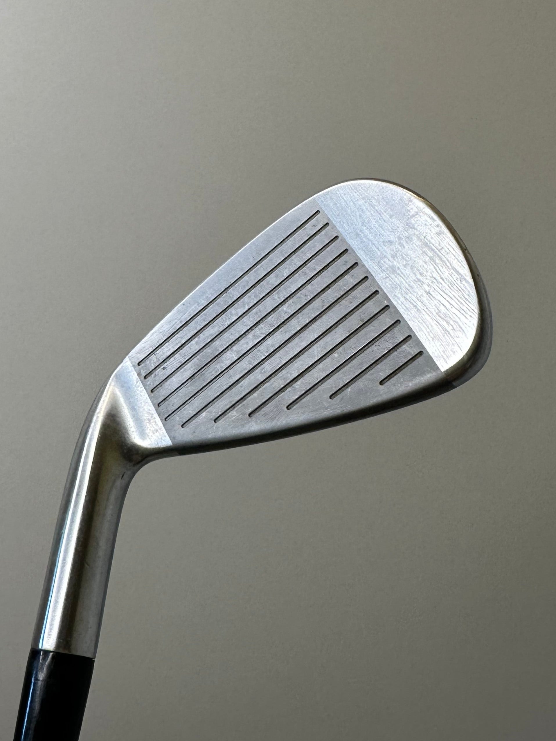 Mizuno MP18 FliHi Utility #2 Driving Iron / Good Condition / Stiff Flex