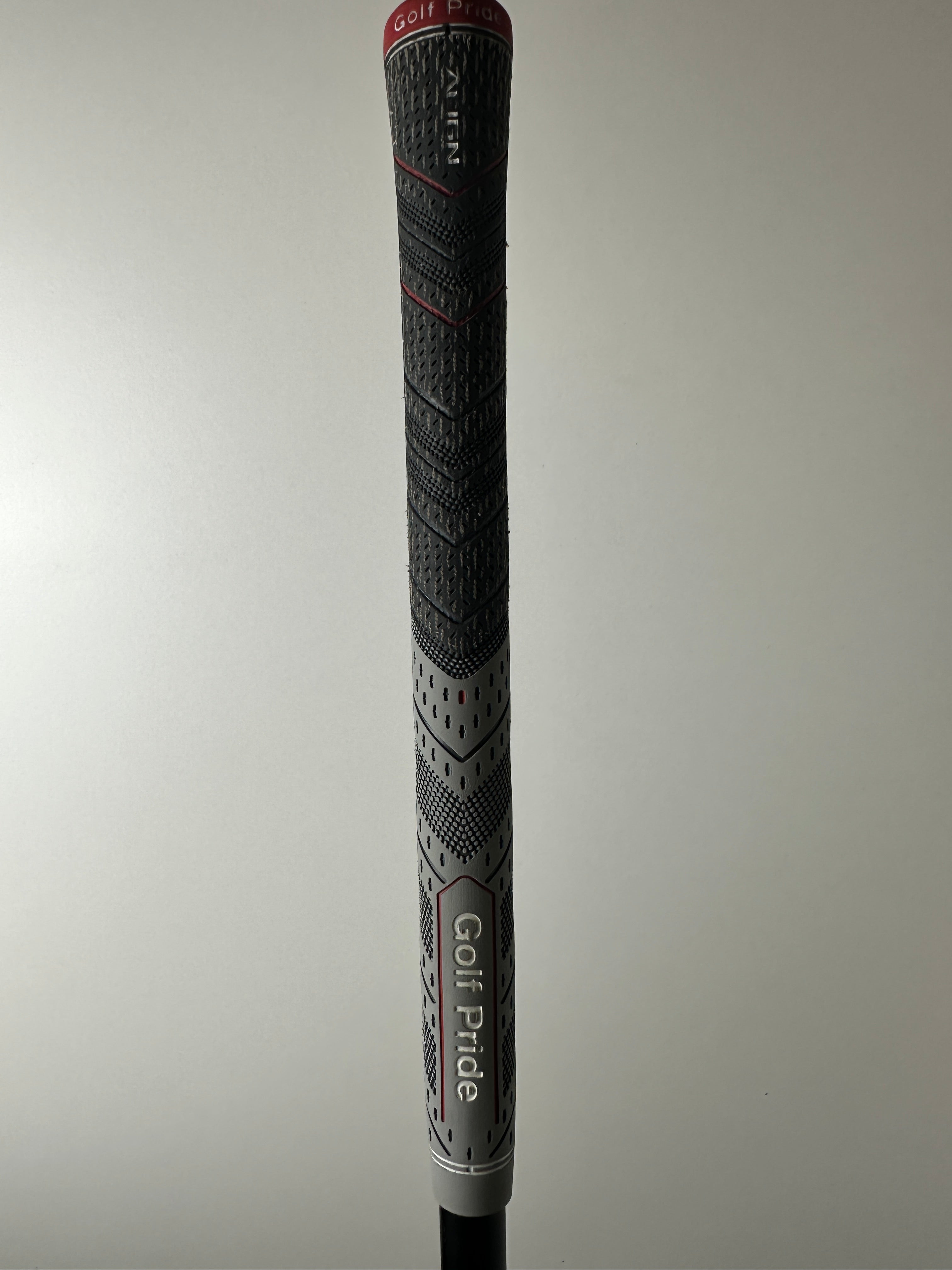 RH Mizuno JPX 925 Forged Black #4 iron / Great Condition / Extra Stiff