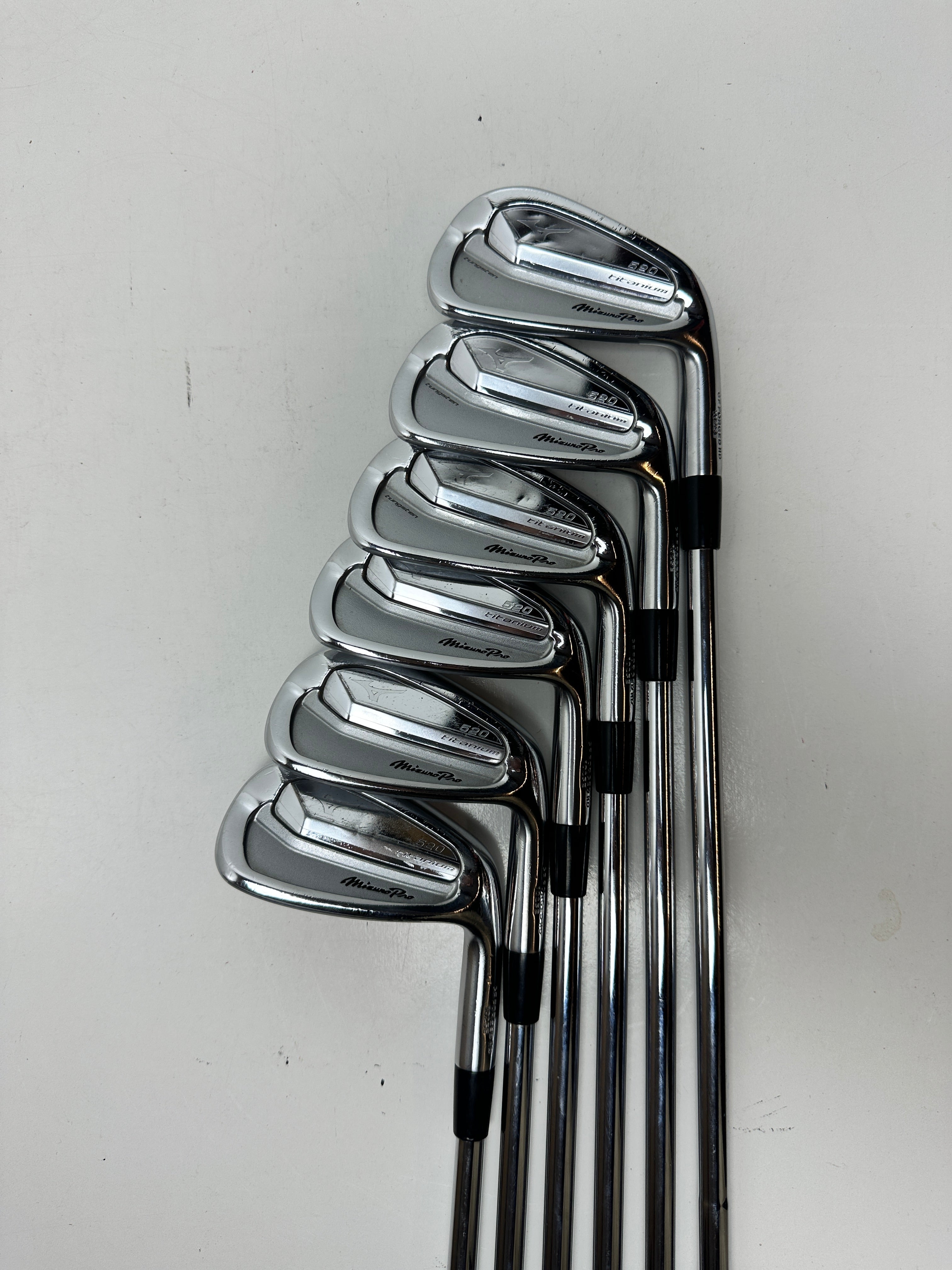 RH Mizuno Pro 520 Titanium Irons (5-PW) / Good Condition / Stiff Flex