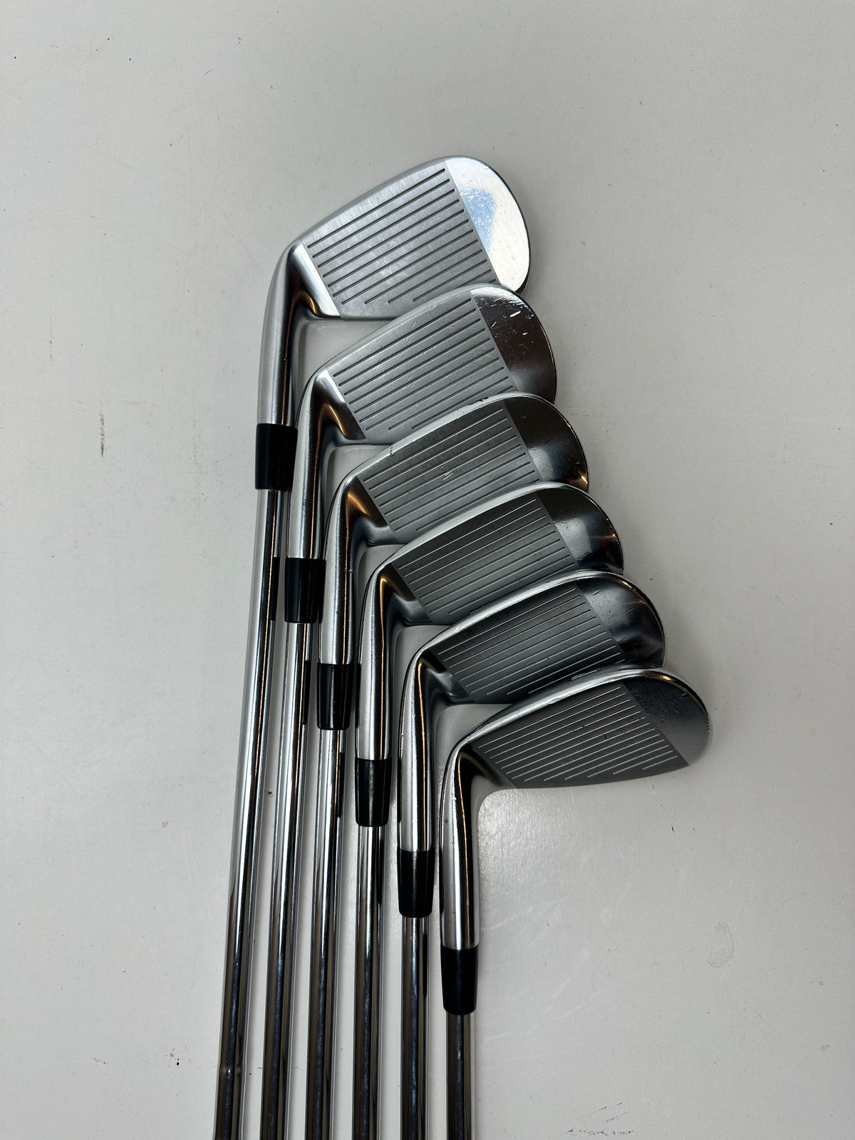 RH Mizuno Pro 520 Titanium Irons (5-PW)