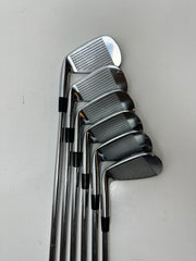 RH Mizuno Pro 520 Titanium Irons (5-PW)