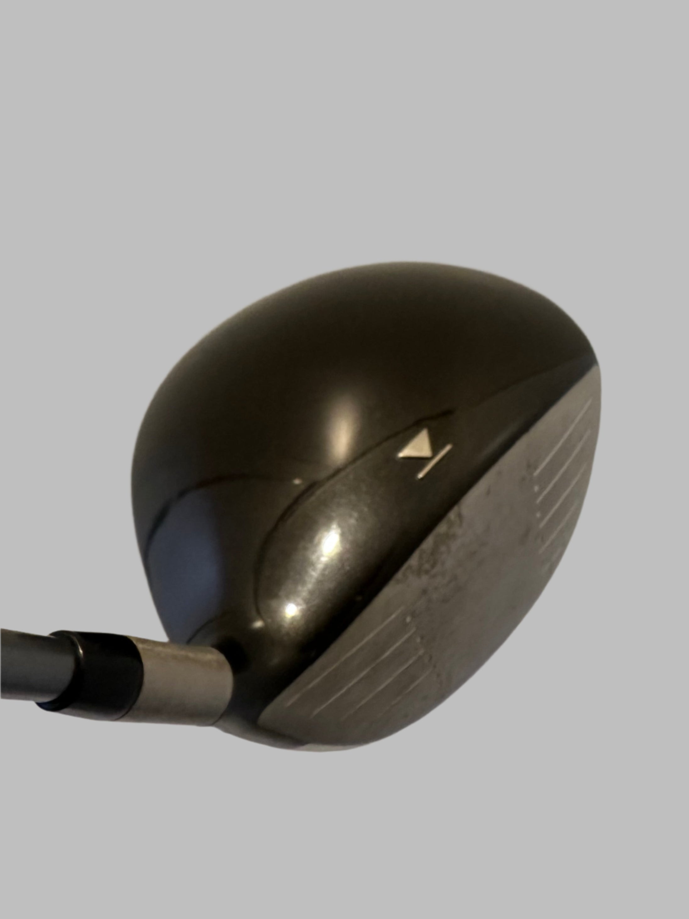 LH Titleist 909D2 9.5* Driver / Good Condition / Stiff Flex