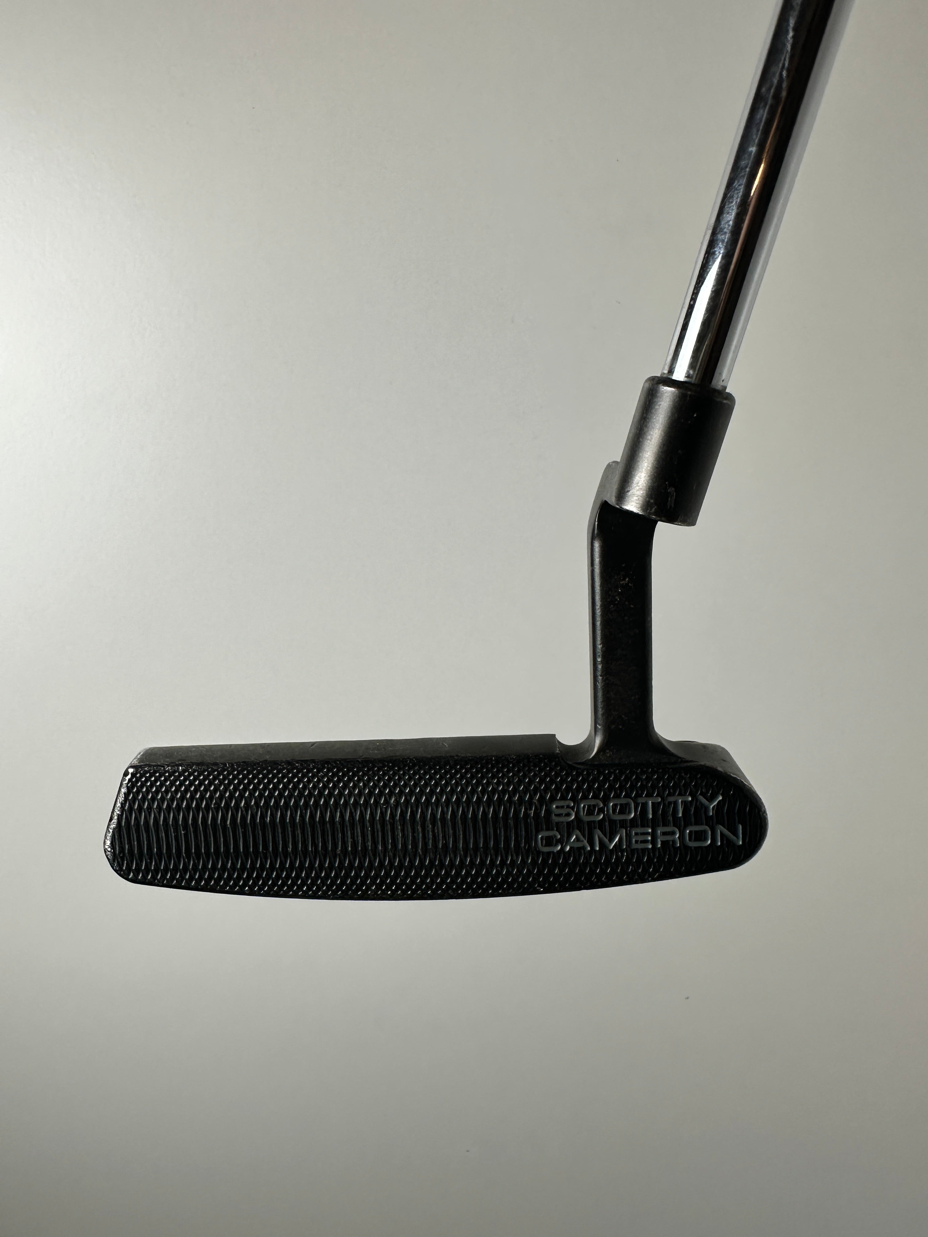 RH Scotty Cameron Select Newport Putter / Good Condition / 34