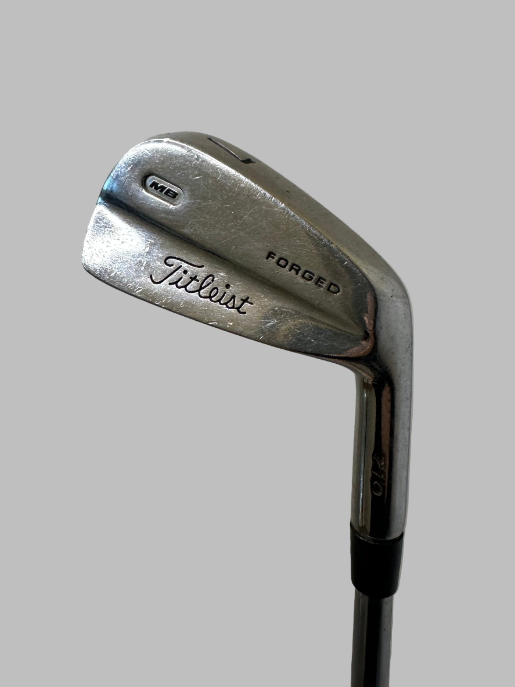 Titleist 710 MB (3-PW) / Good Condition / Stiff Flex