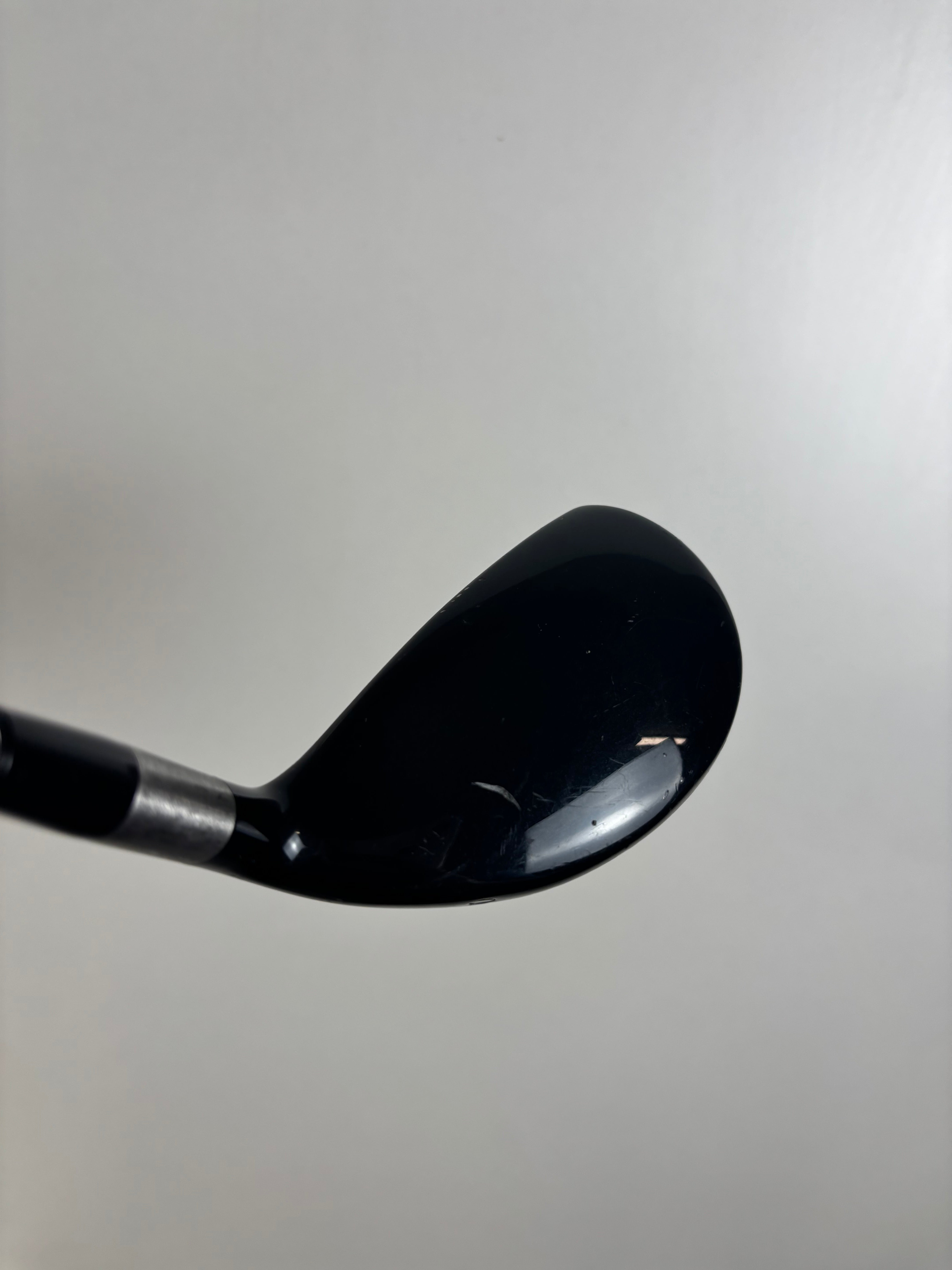 RH Titleist VG3 Hybrid 25*