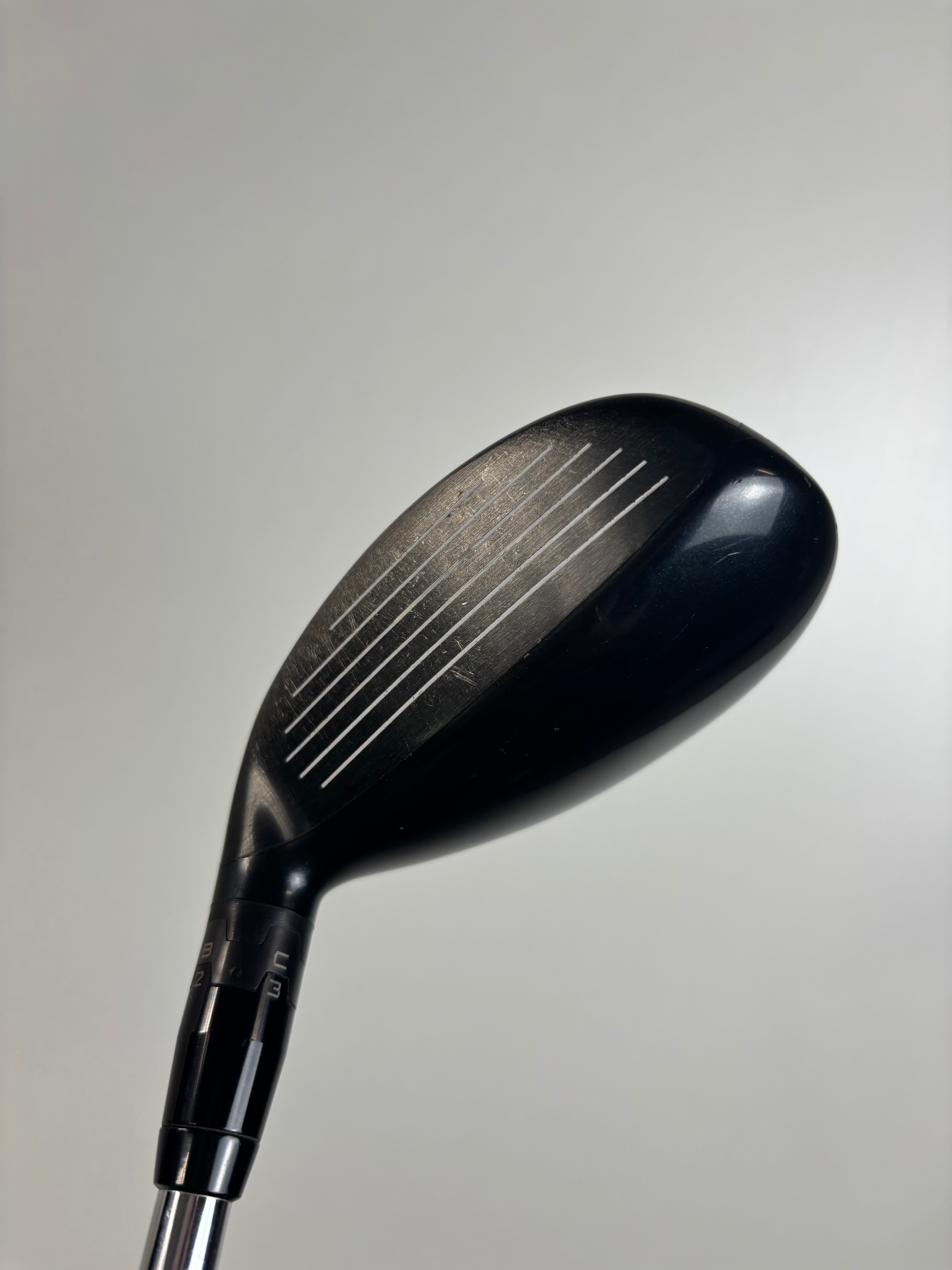 RH Titleist 915H Hybrid #4