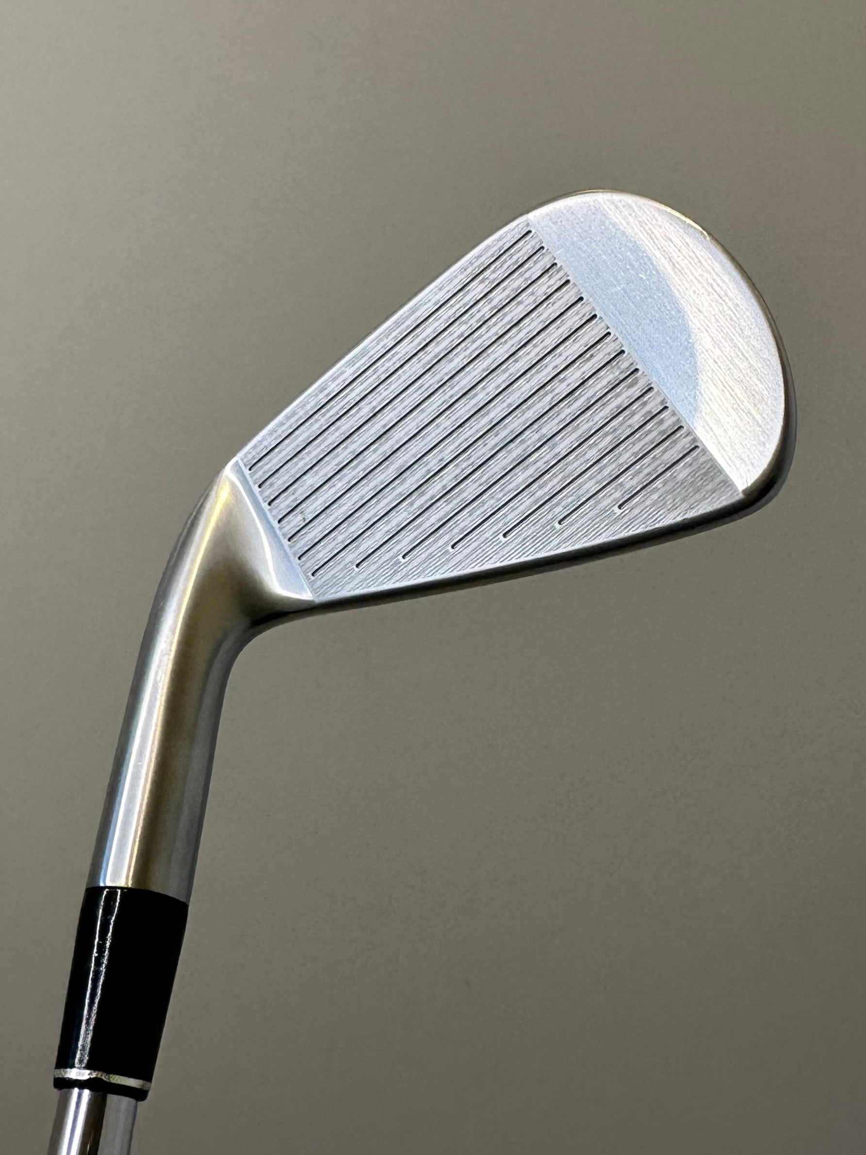 Srixon Z785 #3 Iron / Mint Condition / Stiff Flex