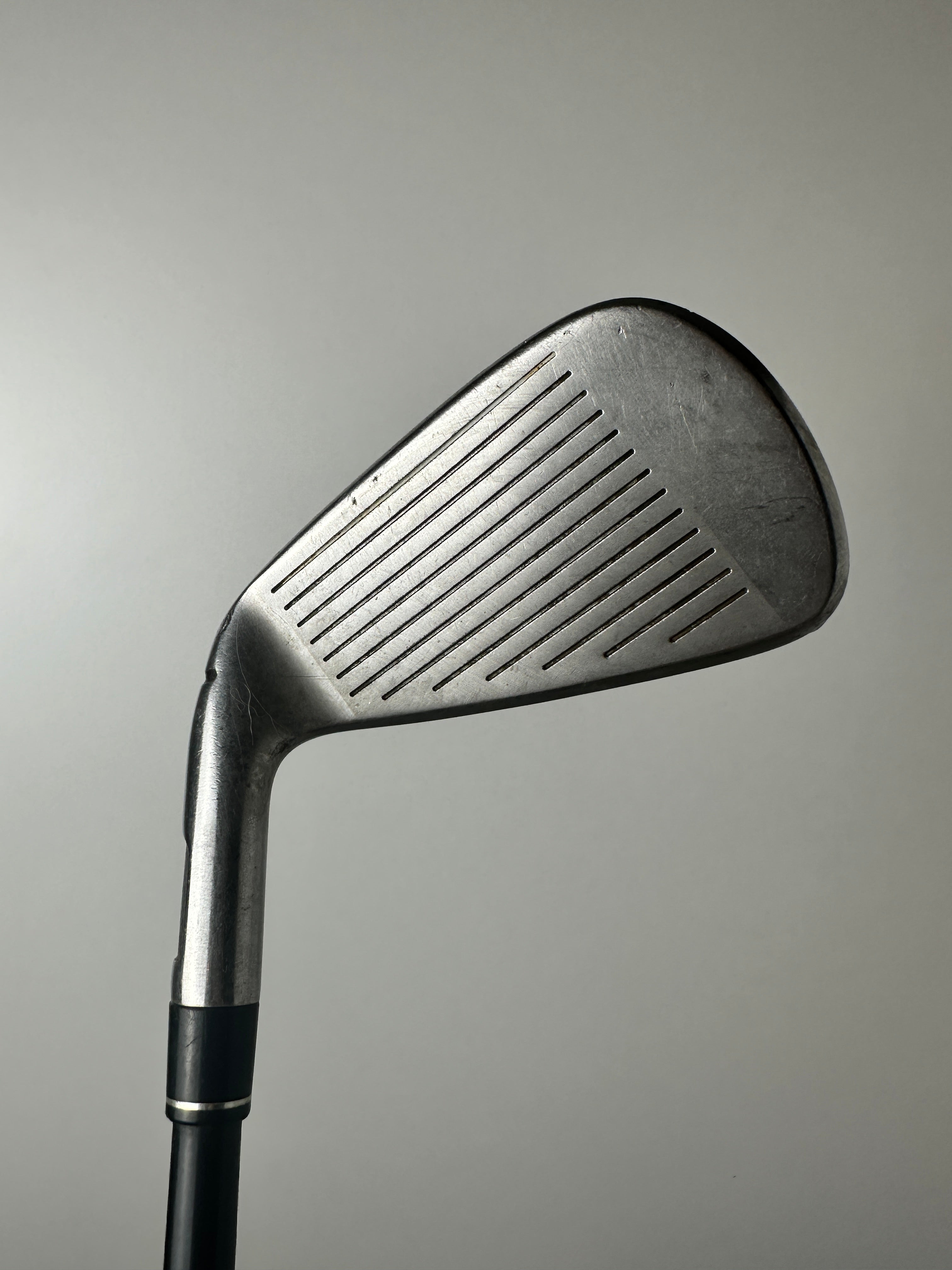 RH Taylormade M5 Irons (4-PW) / Good Condition / Regular Flex
