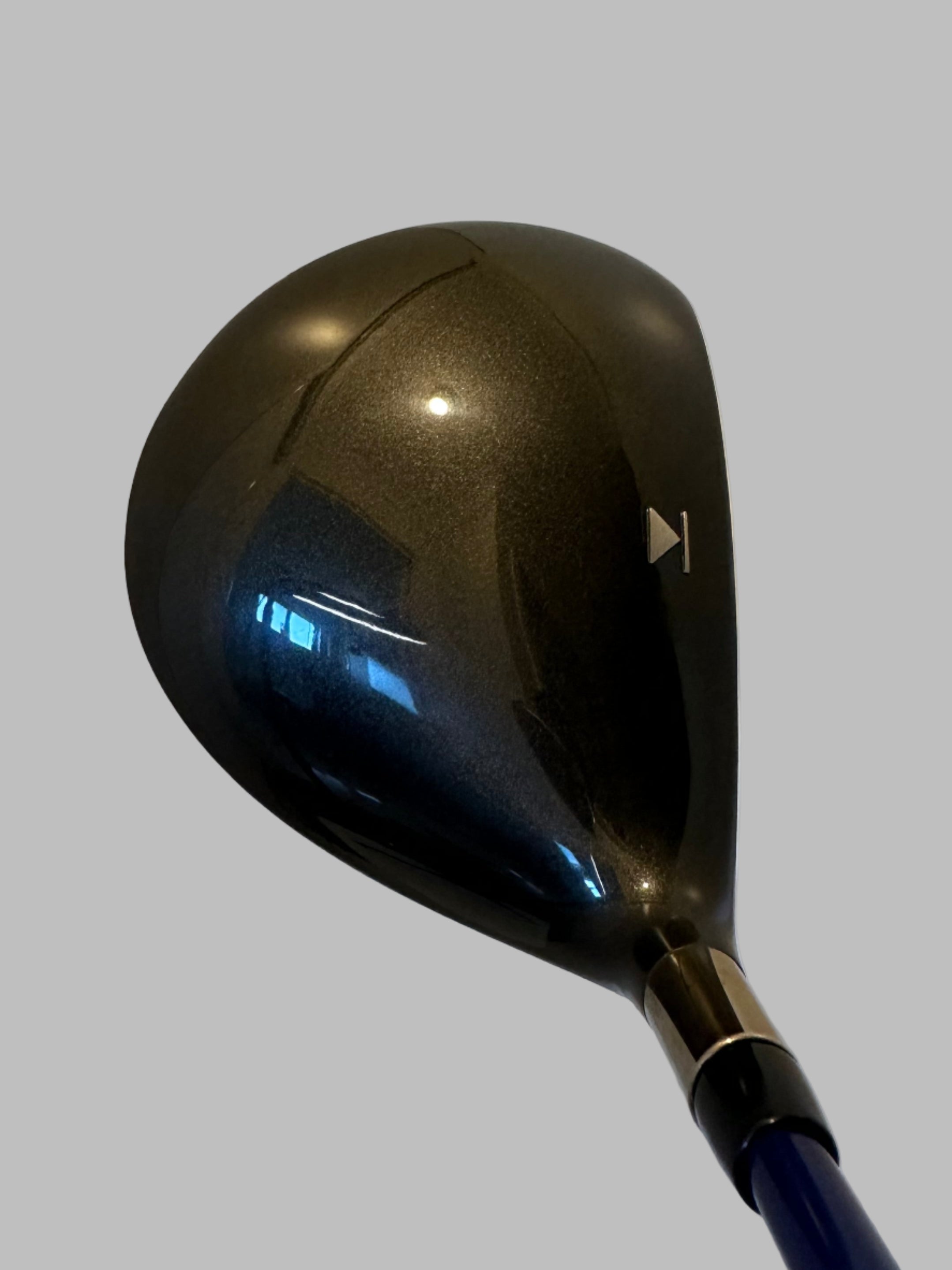 LH Titleist 905R 10.5* Driver / Great Condition / Regular Flex