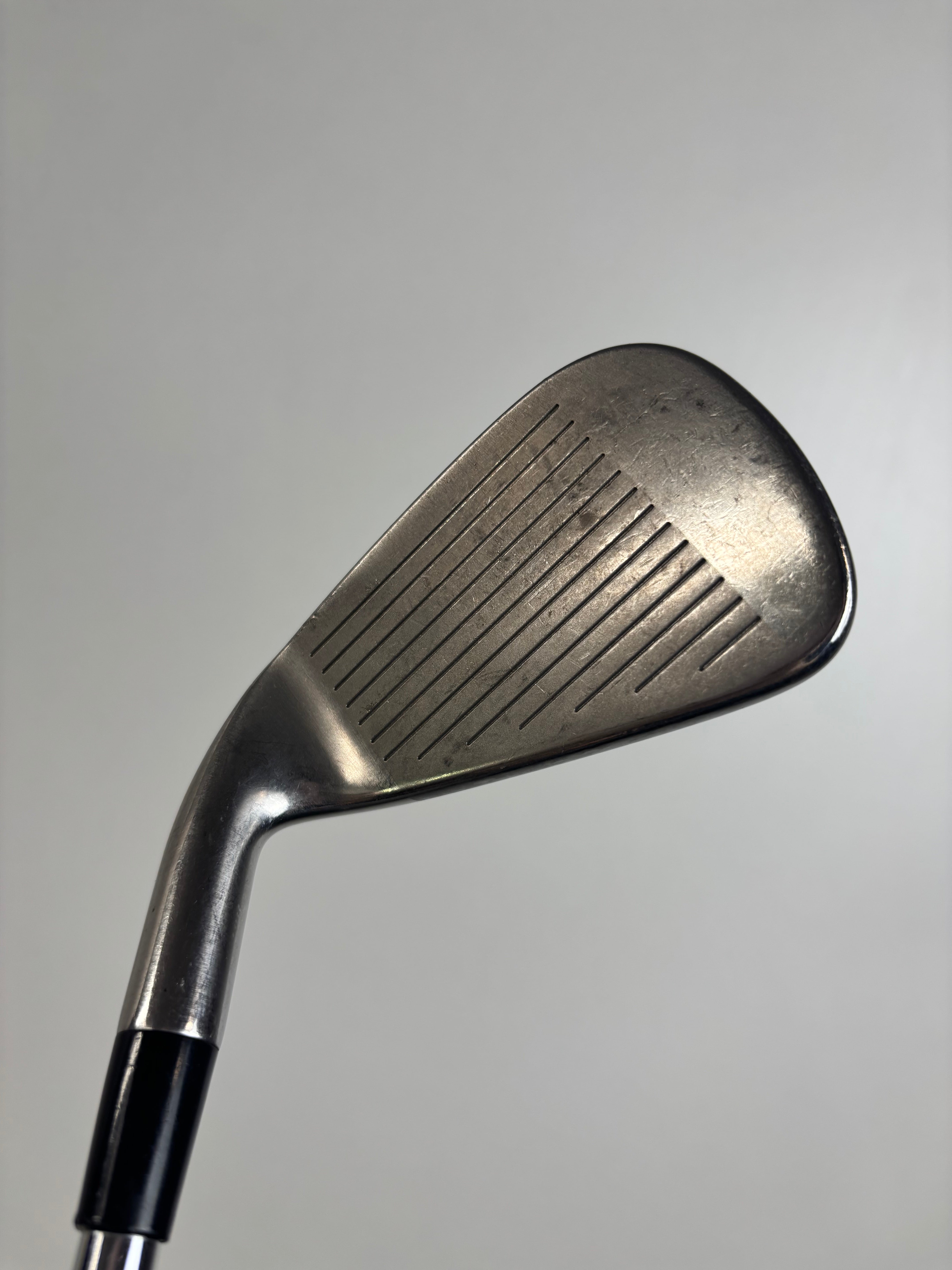 RH Titleist 714 AP1 Irons (5-PW)