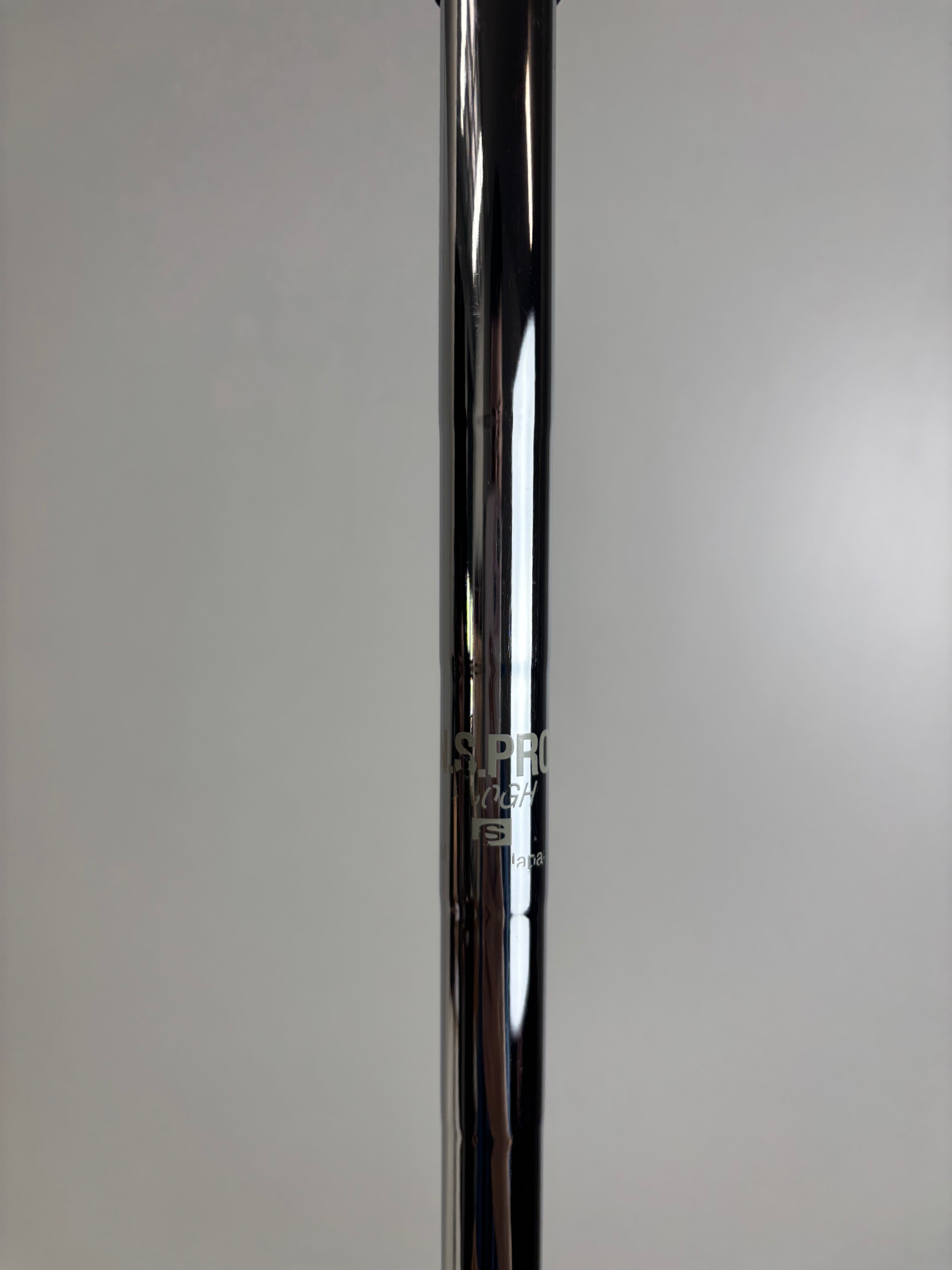 RH Titleist 714 AP1 Irons (5-PW)