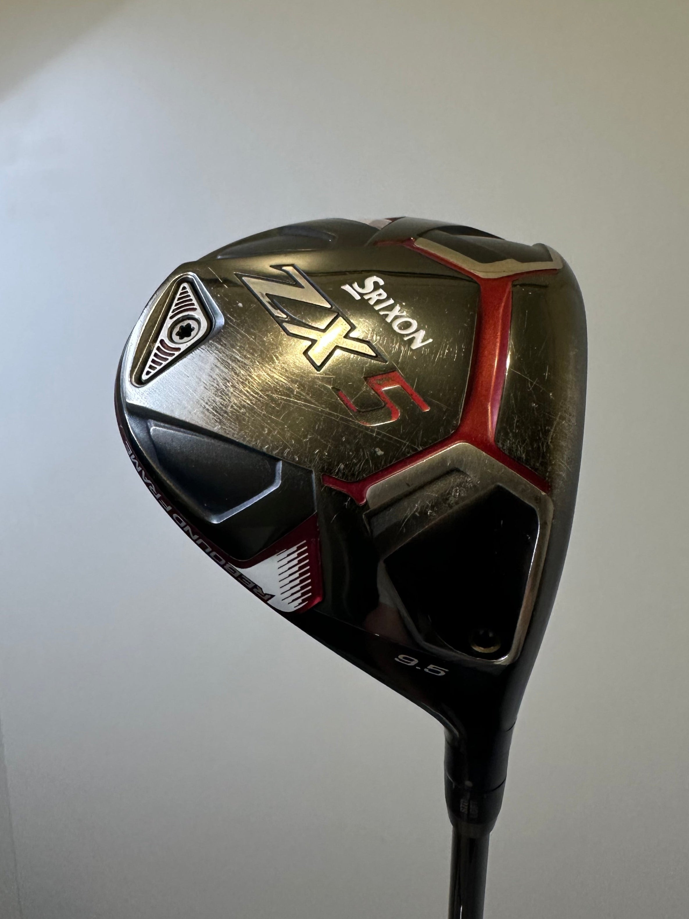 Srixon ZX5 Driver 9.5* / Good Condition / Stiff Flex