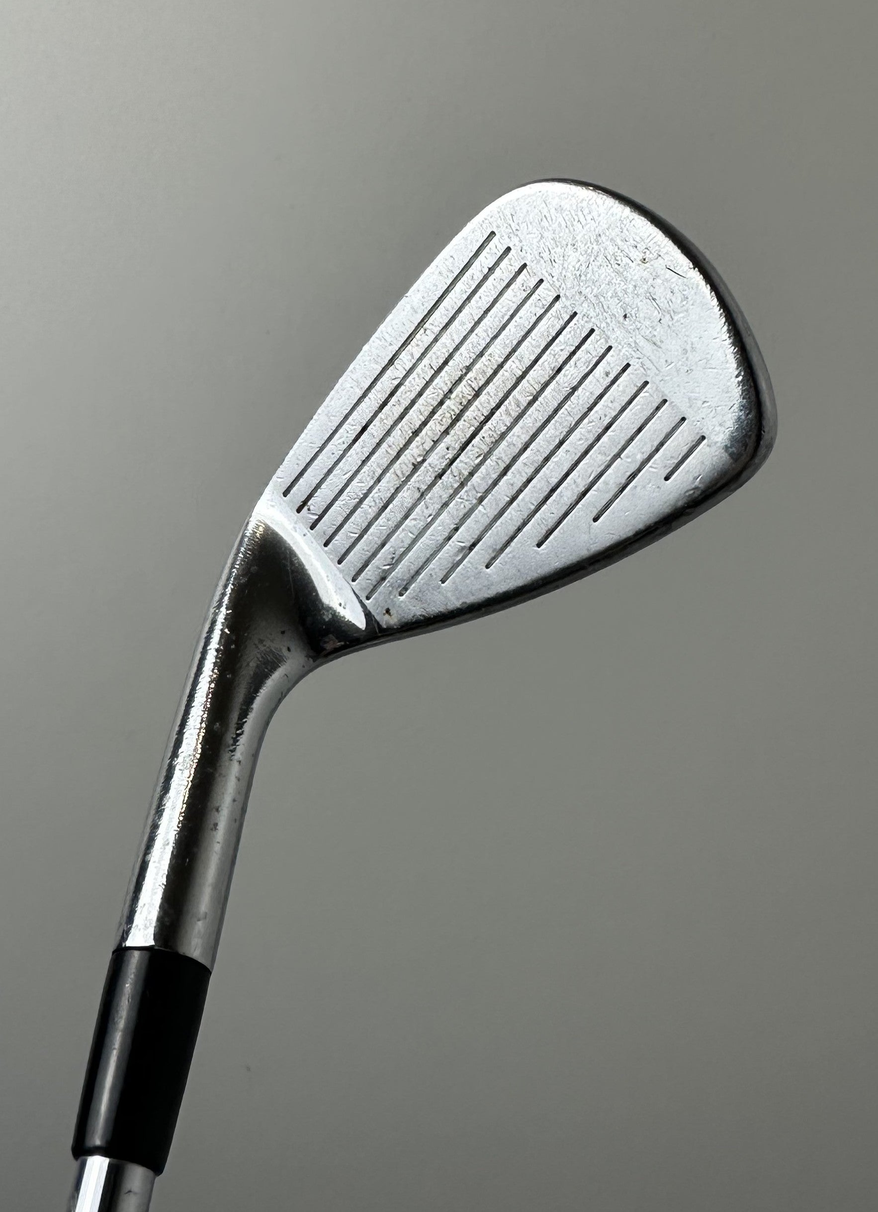 Titleist 712 AP2 #8 iron / Good Condition / Regular Flex
