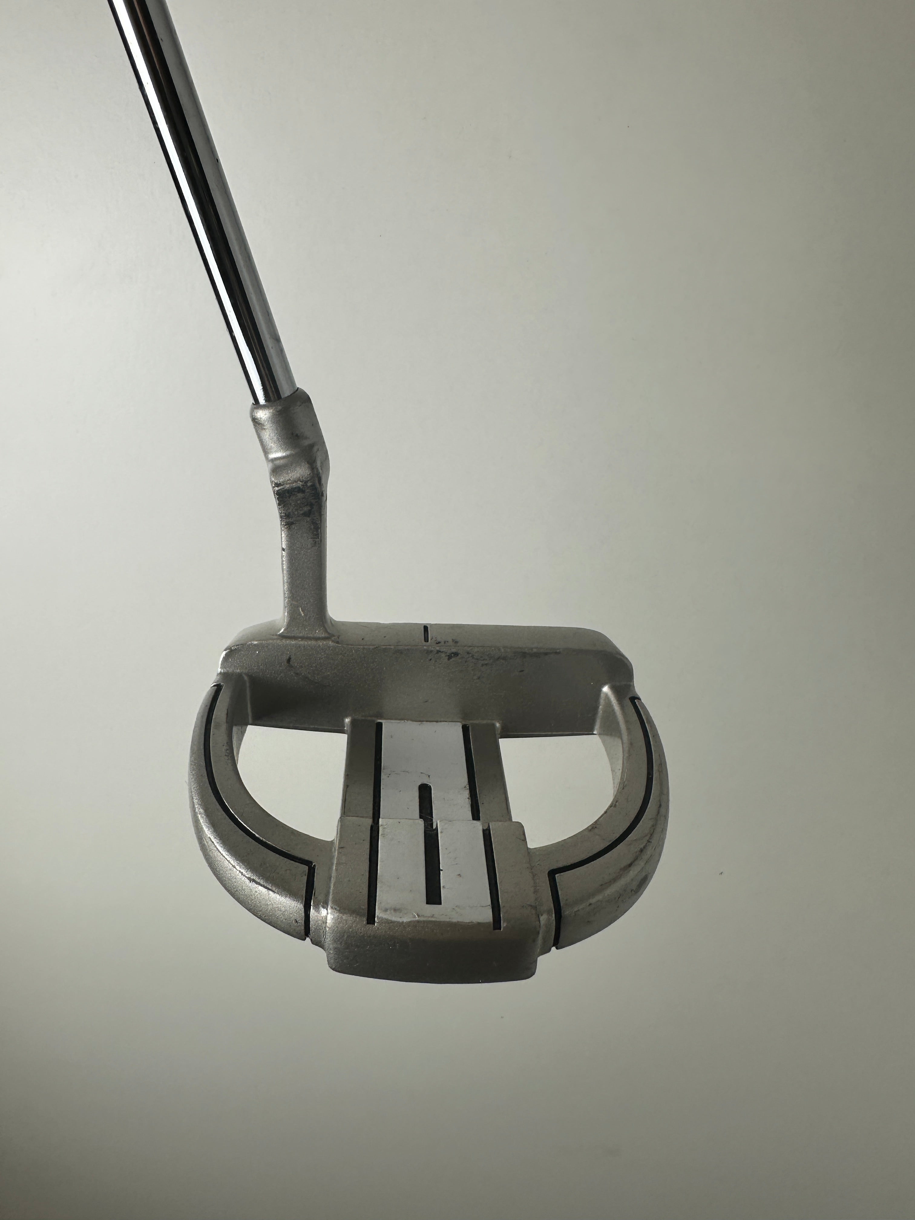 RH Shark Hunter HB Putter / OK Condition / 35