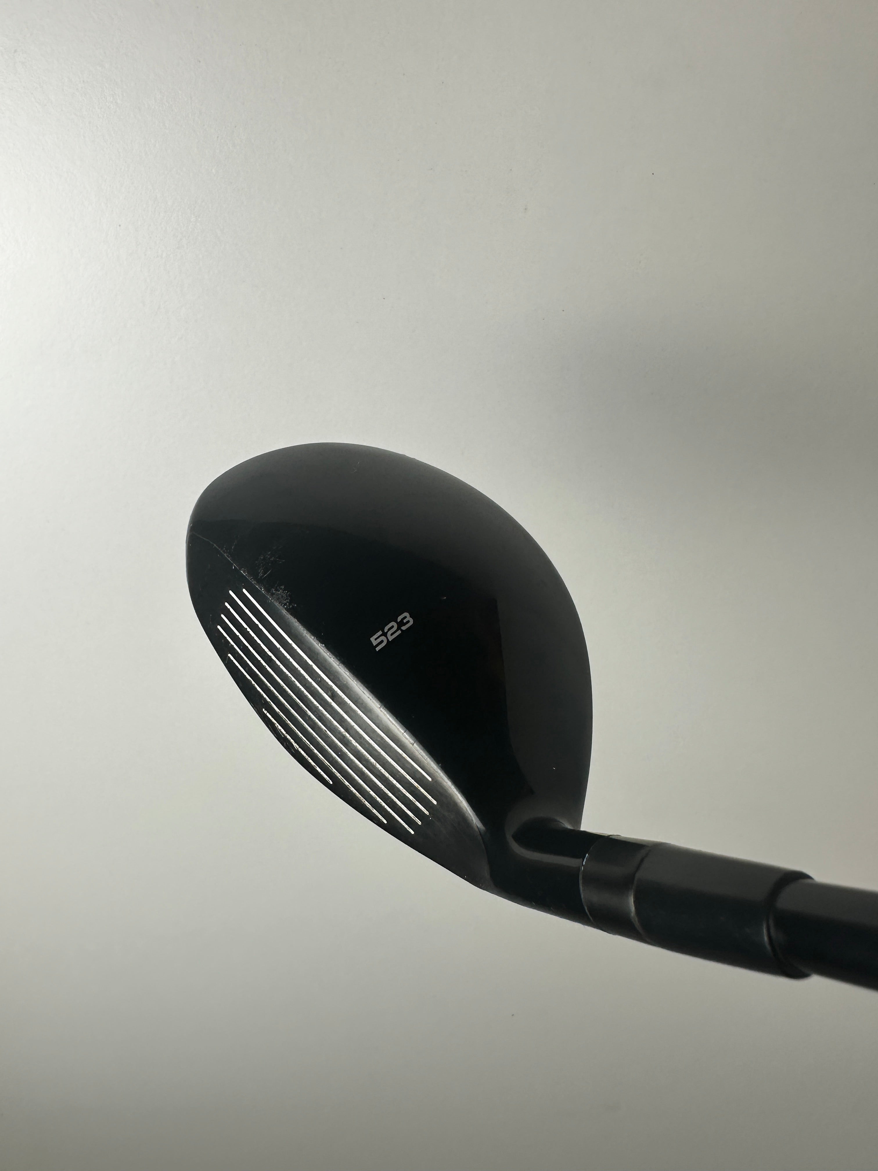 RH Tour Edge Hot Launch E523 Hybrid #3 / Good Condition / Regular Flex