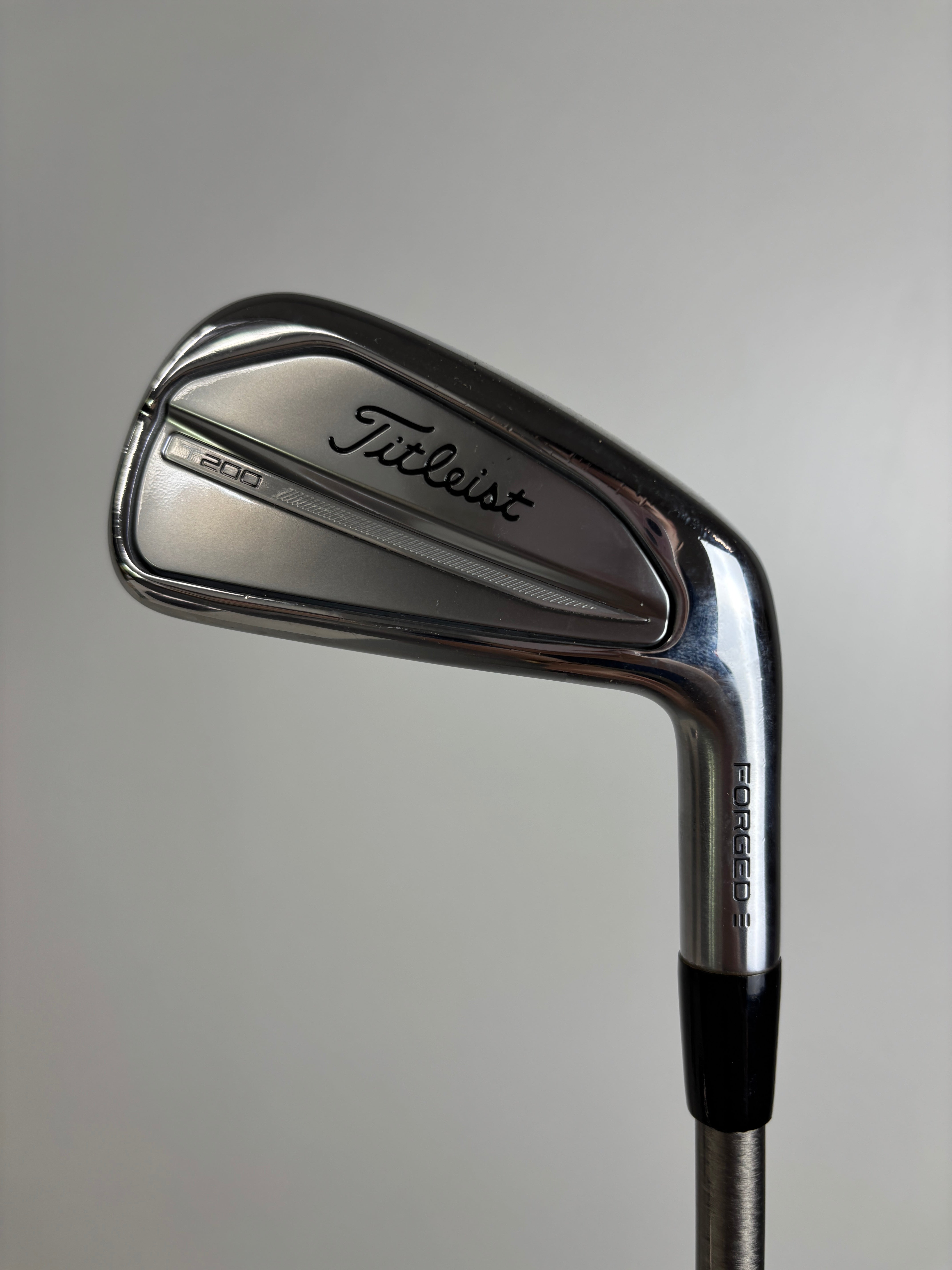 RH Titleist T200 #6 iron