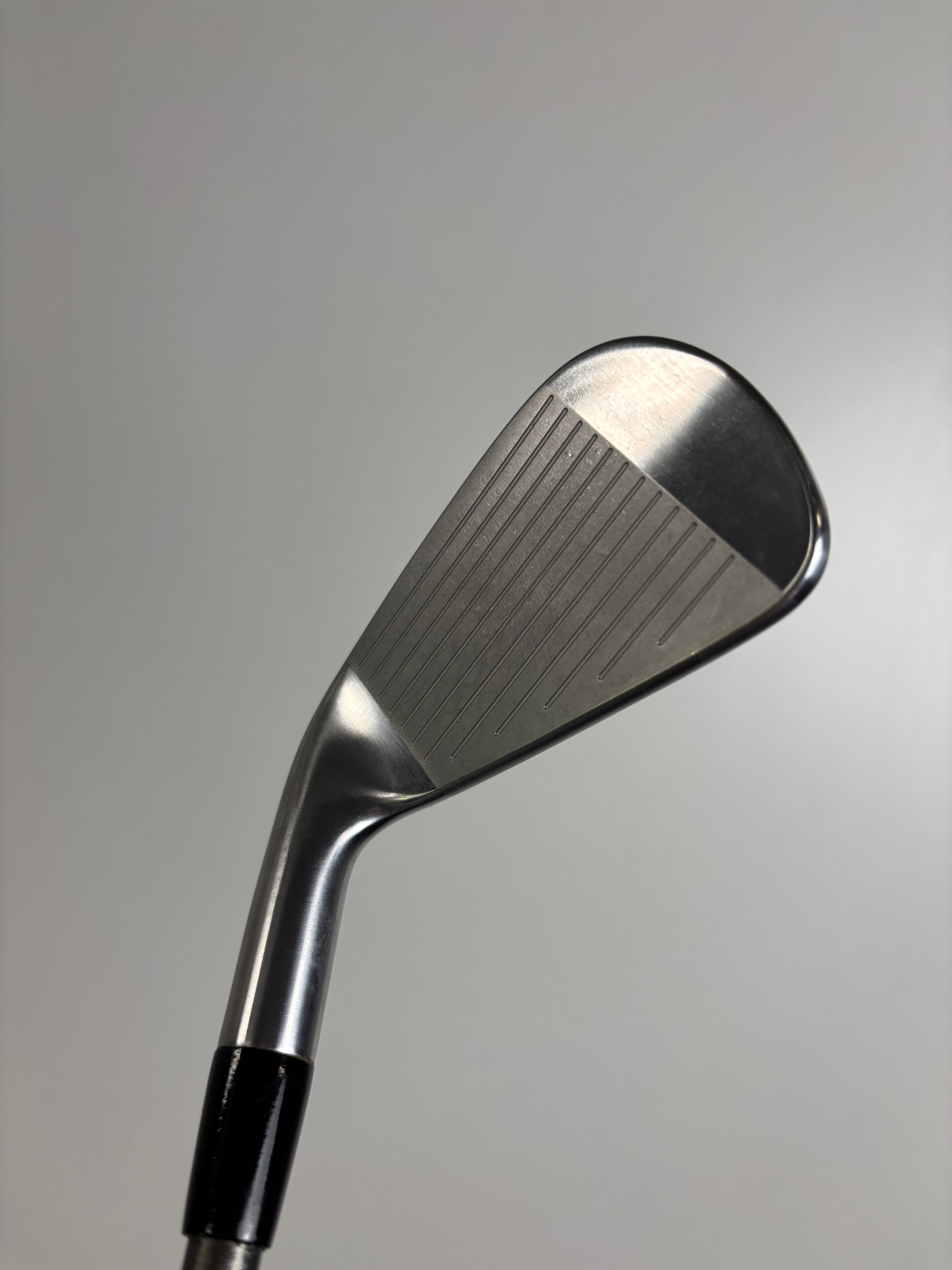 RH Titleist T200 #6 iron