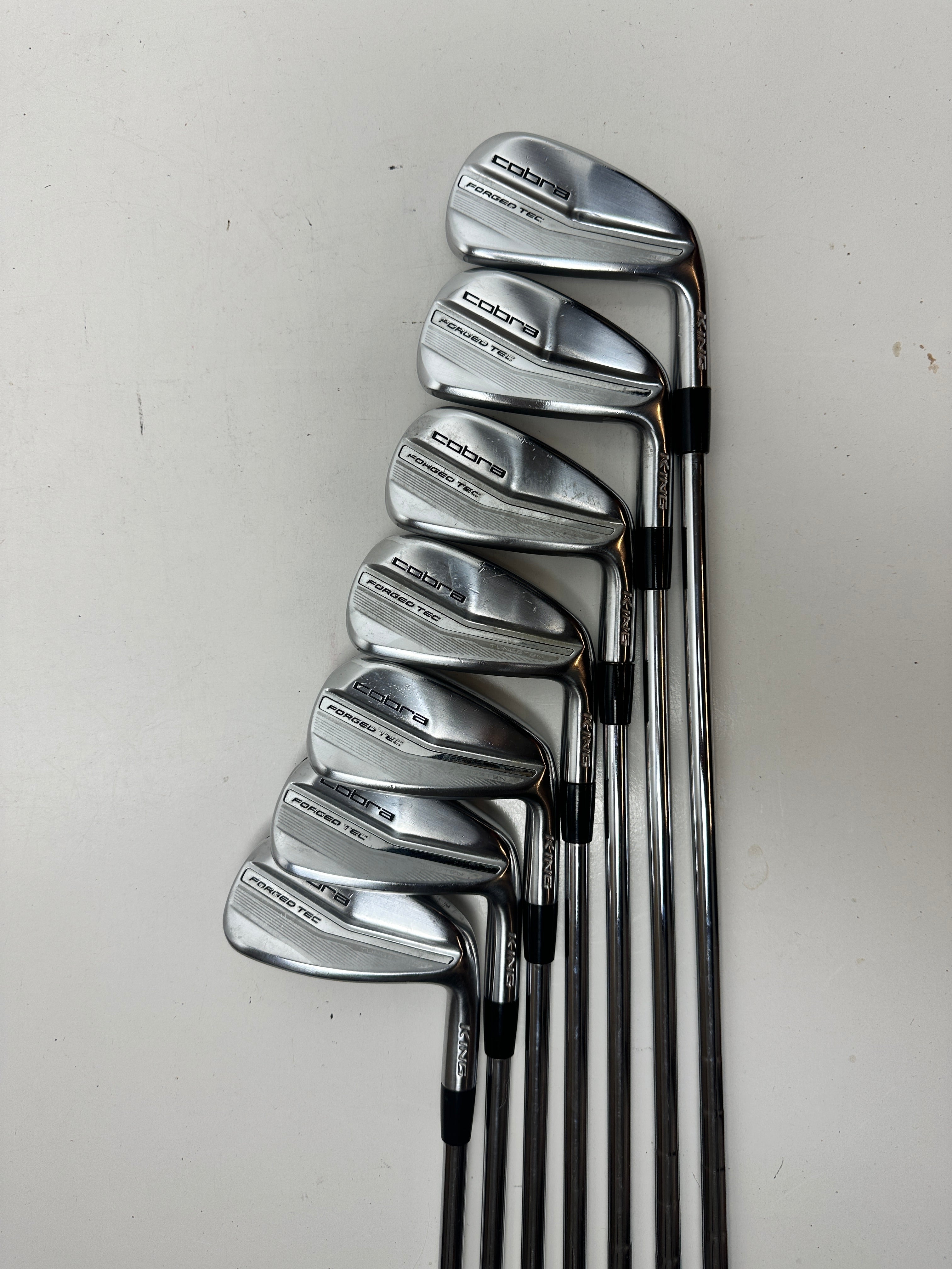 RH Cobra KING Forged Tec Irons (4-PW) / Great Condition / Regular Flex