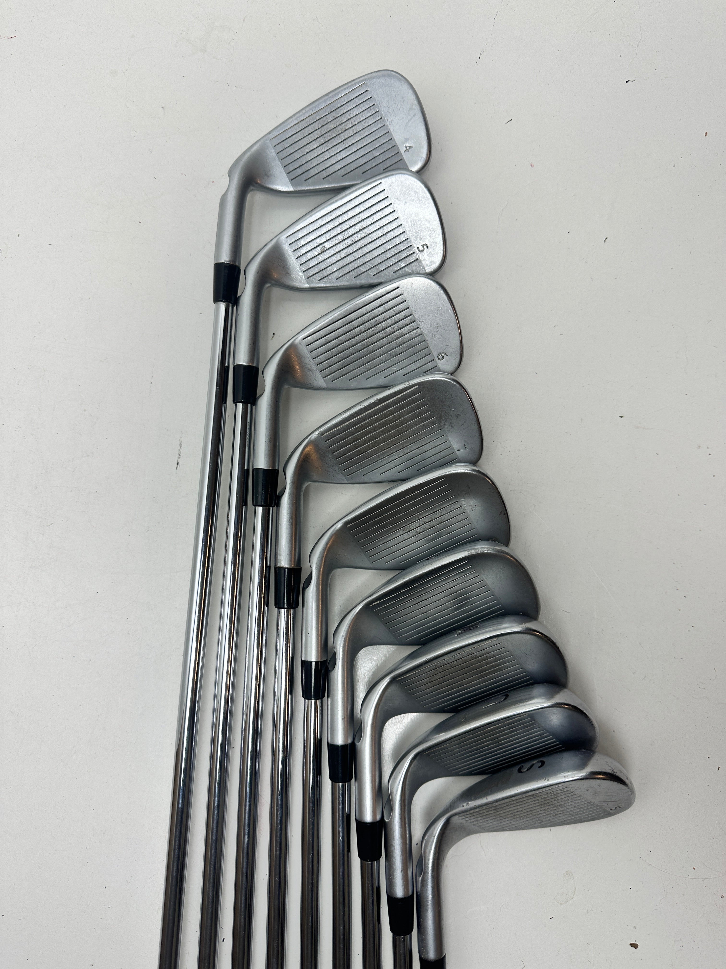 RH PING G400 Irons (4-SW) / Good Condition / Regular Flex