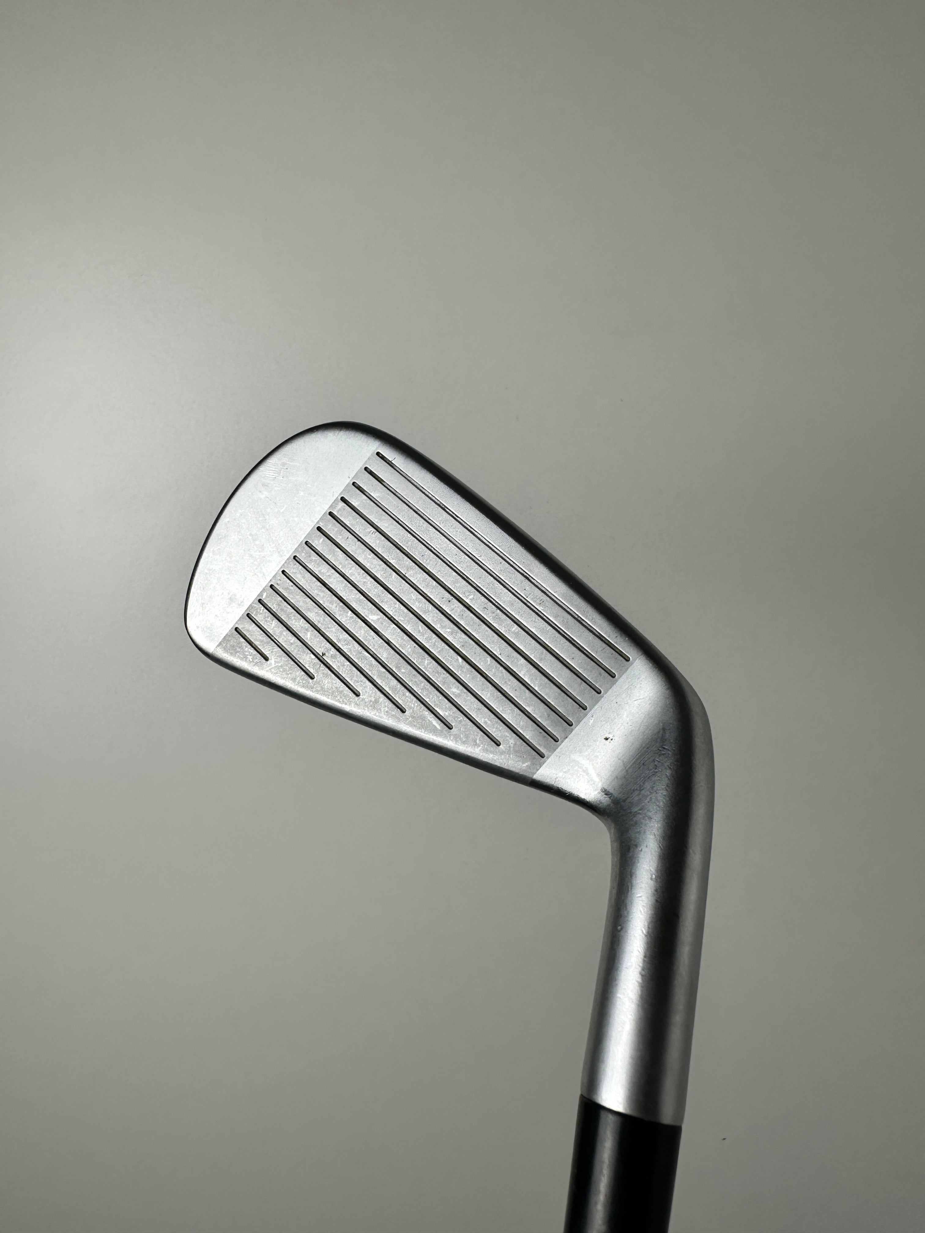 LH Taylormade P790 #3 iron / Great Condition / Stiff Flex