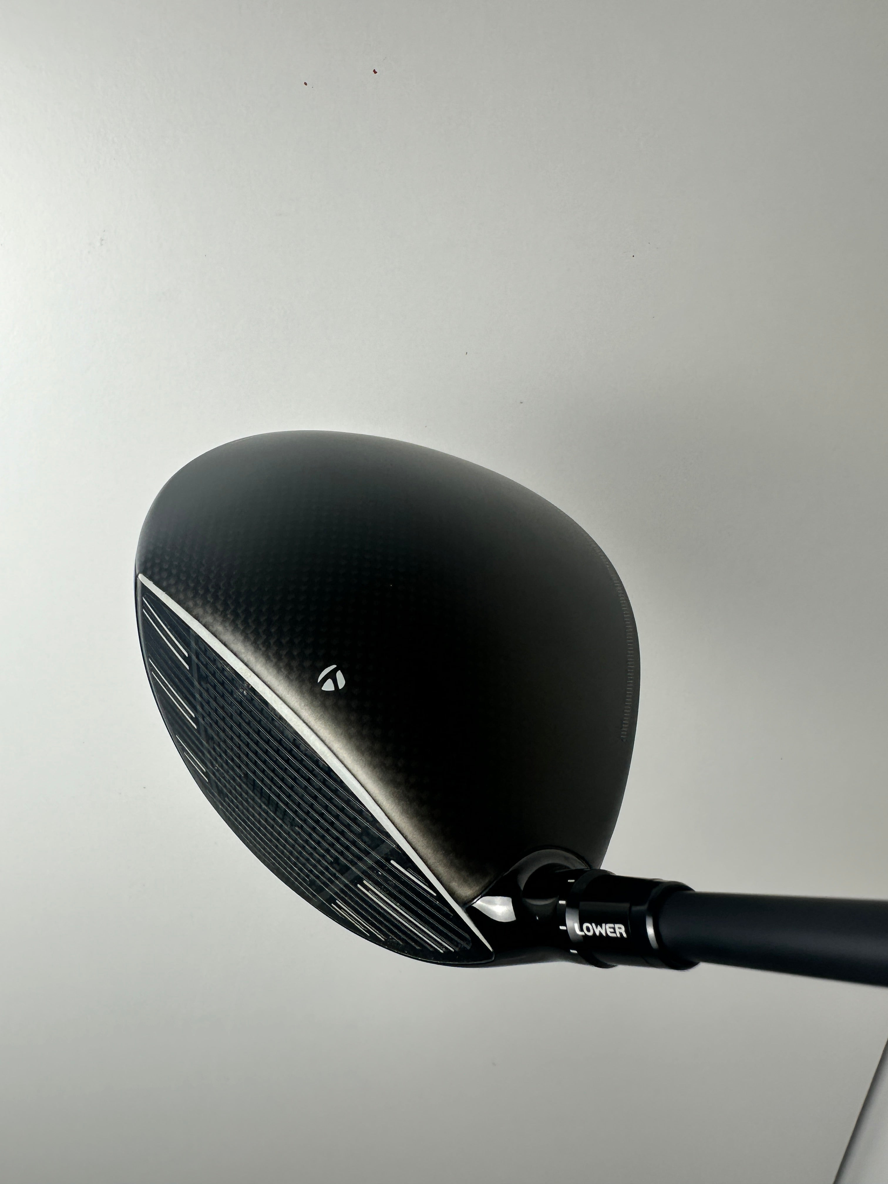 RH Taylormade Qi4D Driver 9* / Good Condition / Stiff Flex