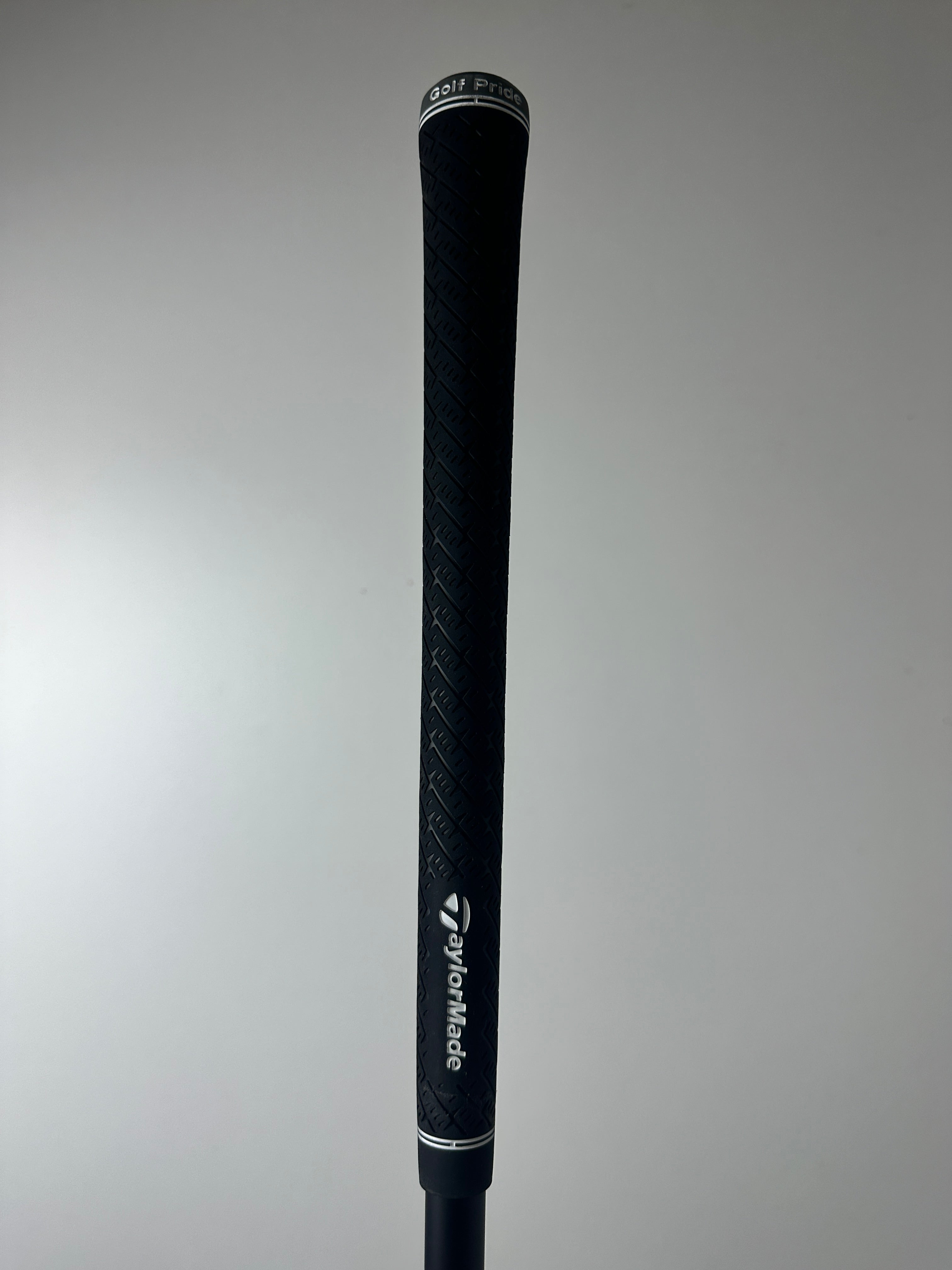 RH Taylormade Qi4D Driver 9* / Good Condition / Stiff Flex