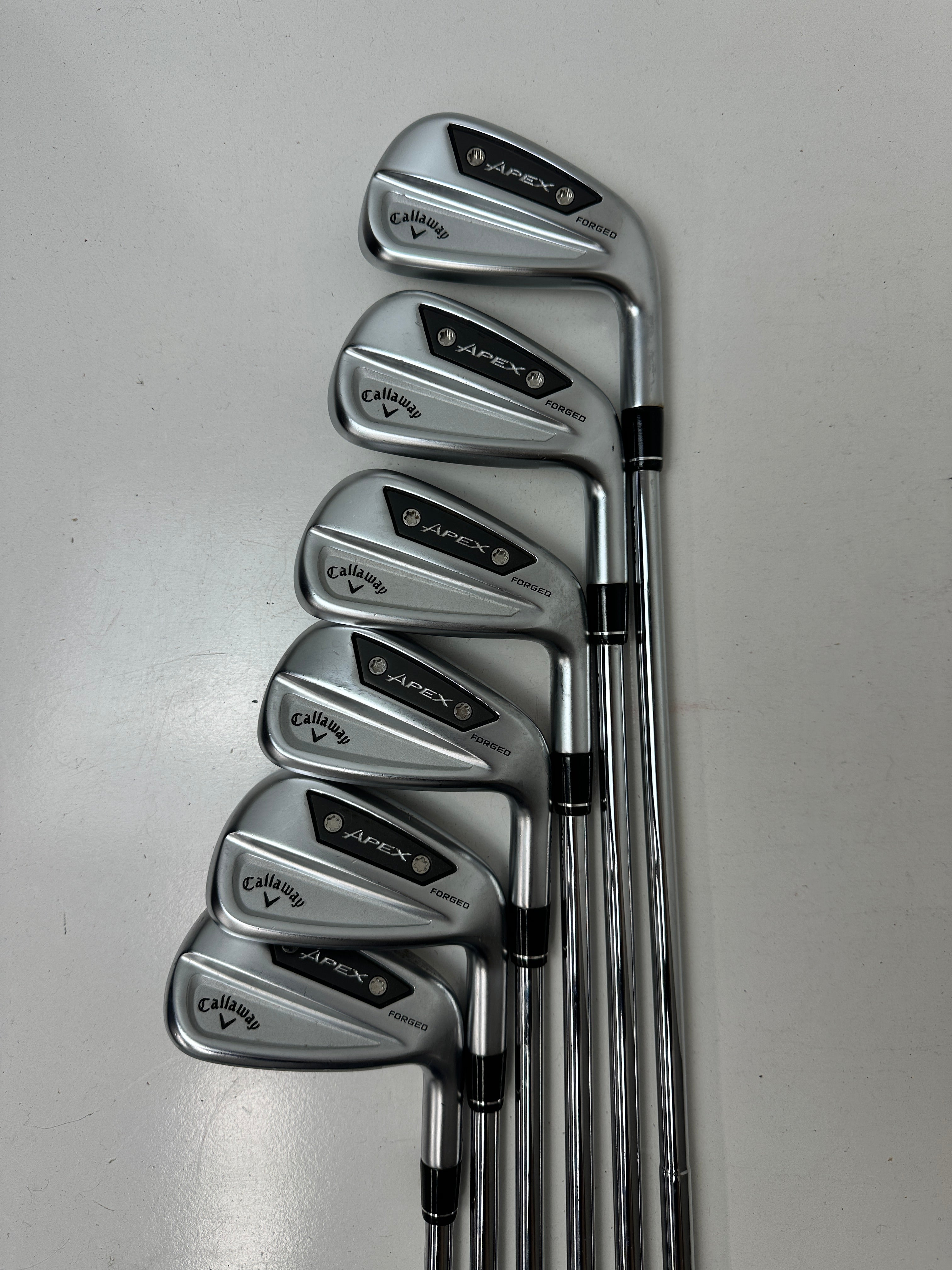 RH Callaway Apex Ai300 Irons (5-PW) / Good Condition / Regular Flex