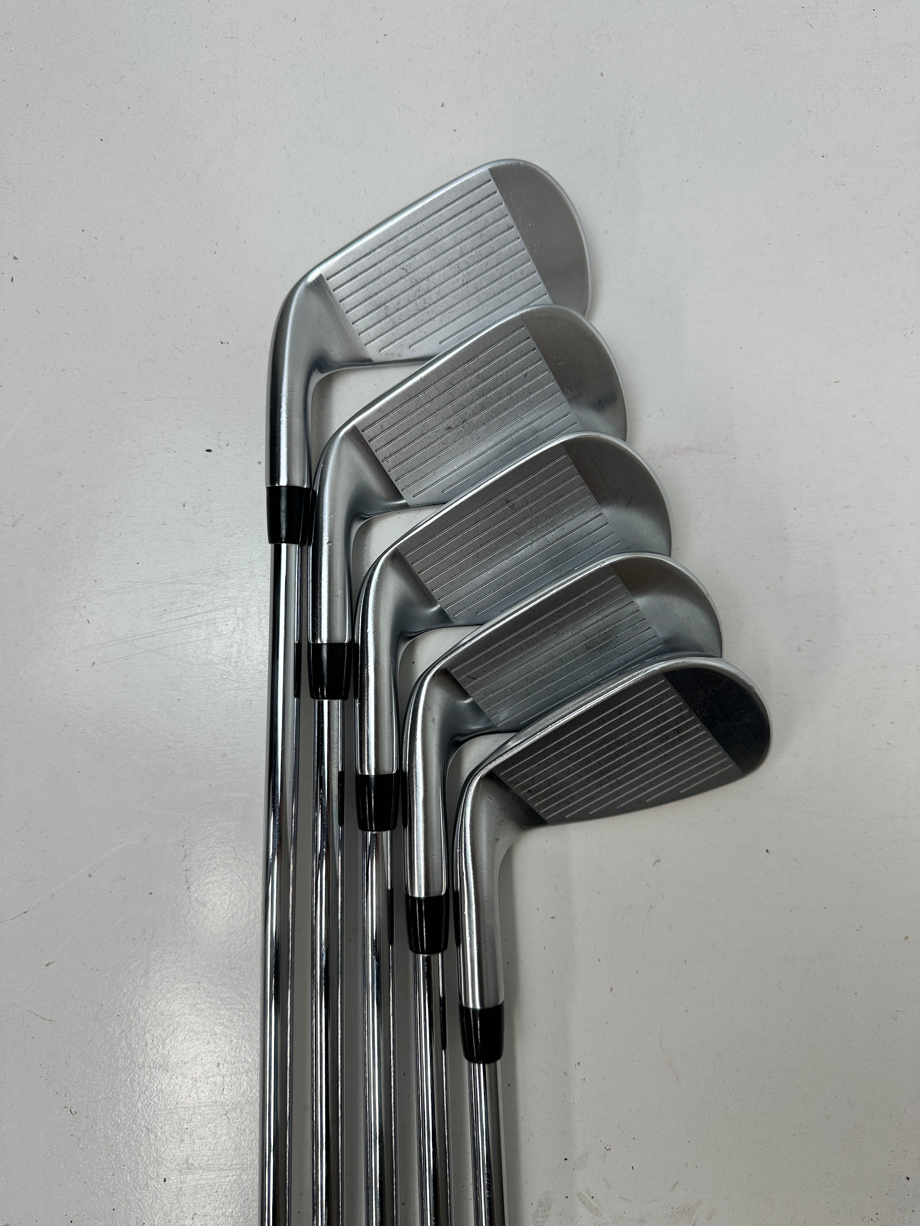 RH Titleist T200 Irons (6-PW) / Good Condition / Stiff Flex