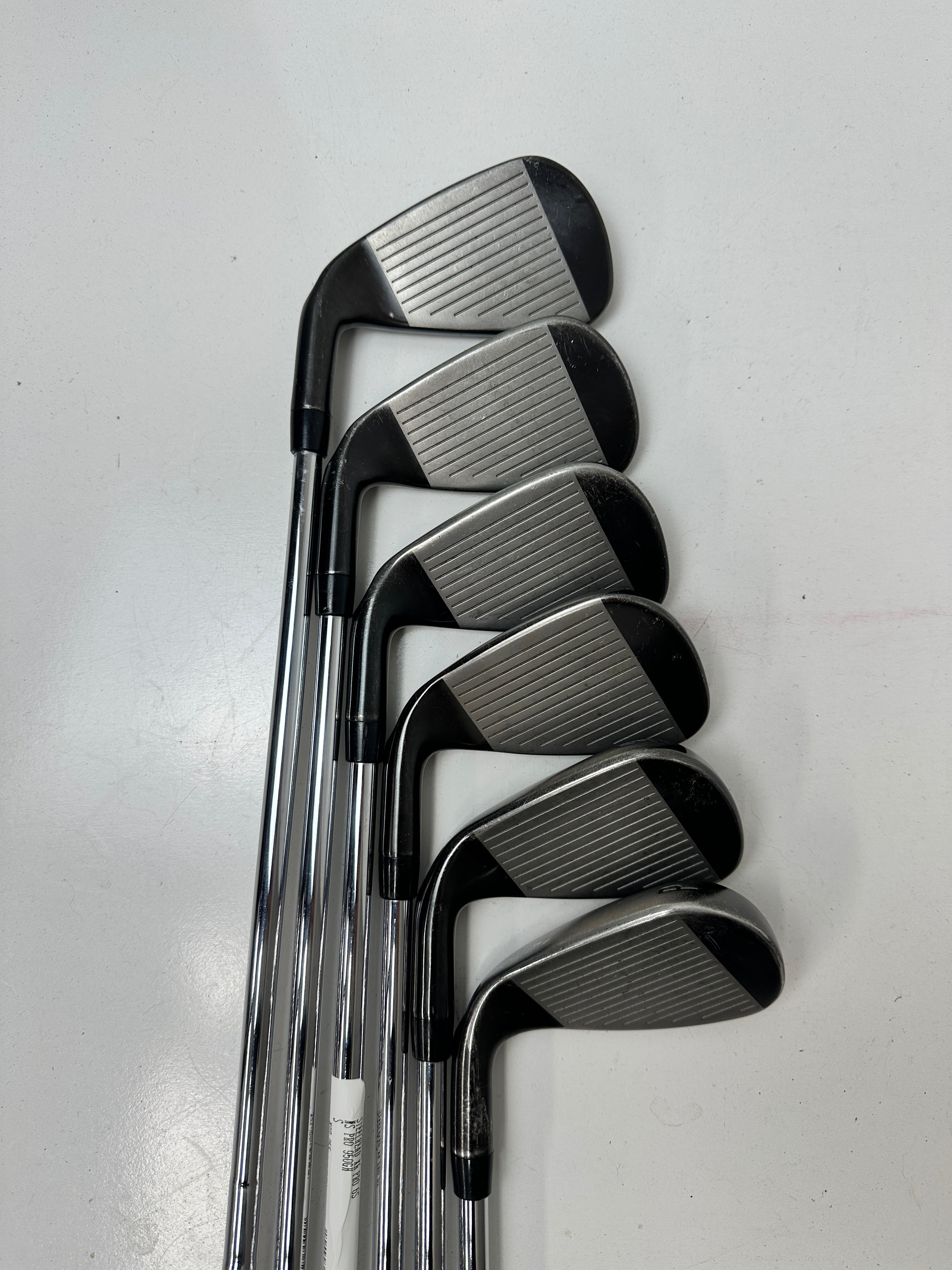 RH Callaway Steelhead XR Pro Irons (5-PW) / Good Condition / Stiff Flex