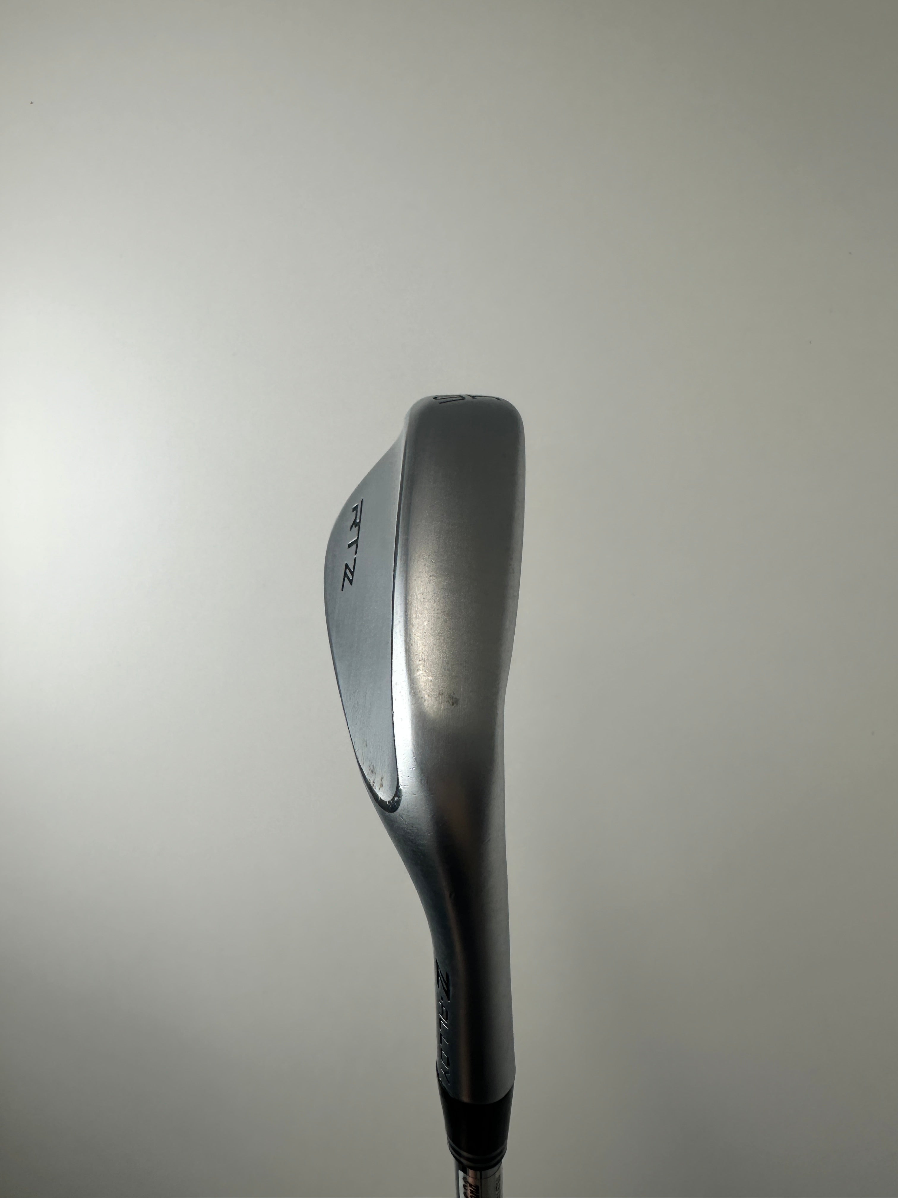 RH Cleveland RTZ Wedge 46-10 / Great Condition / Wedge Flex