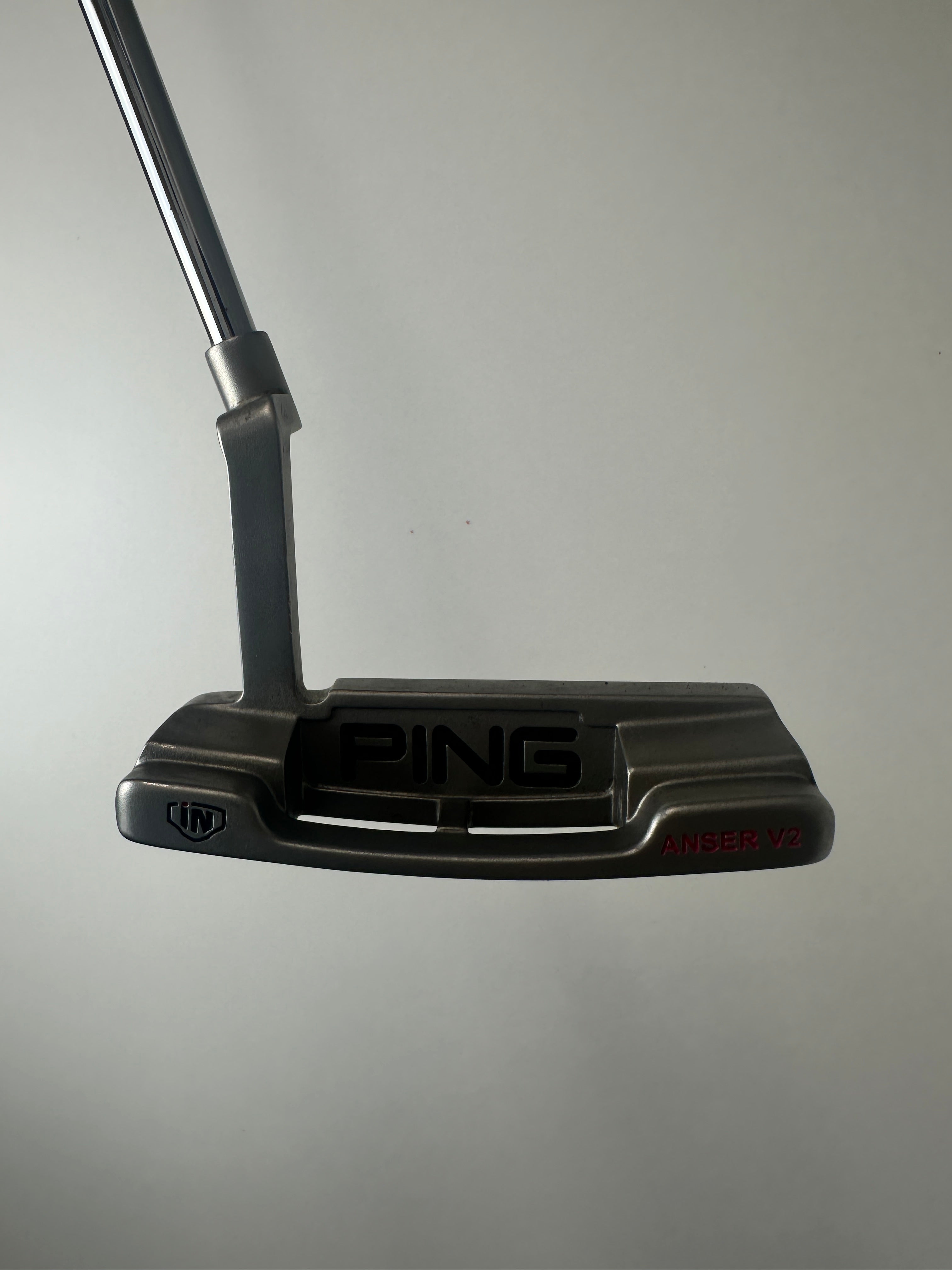 RH PING Anser V2 Putter / Good Condition / 35