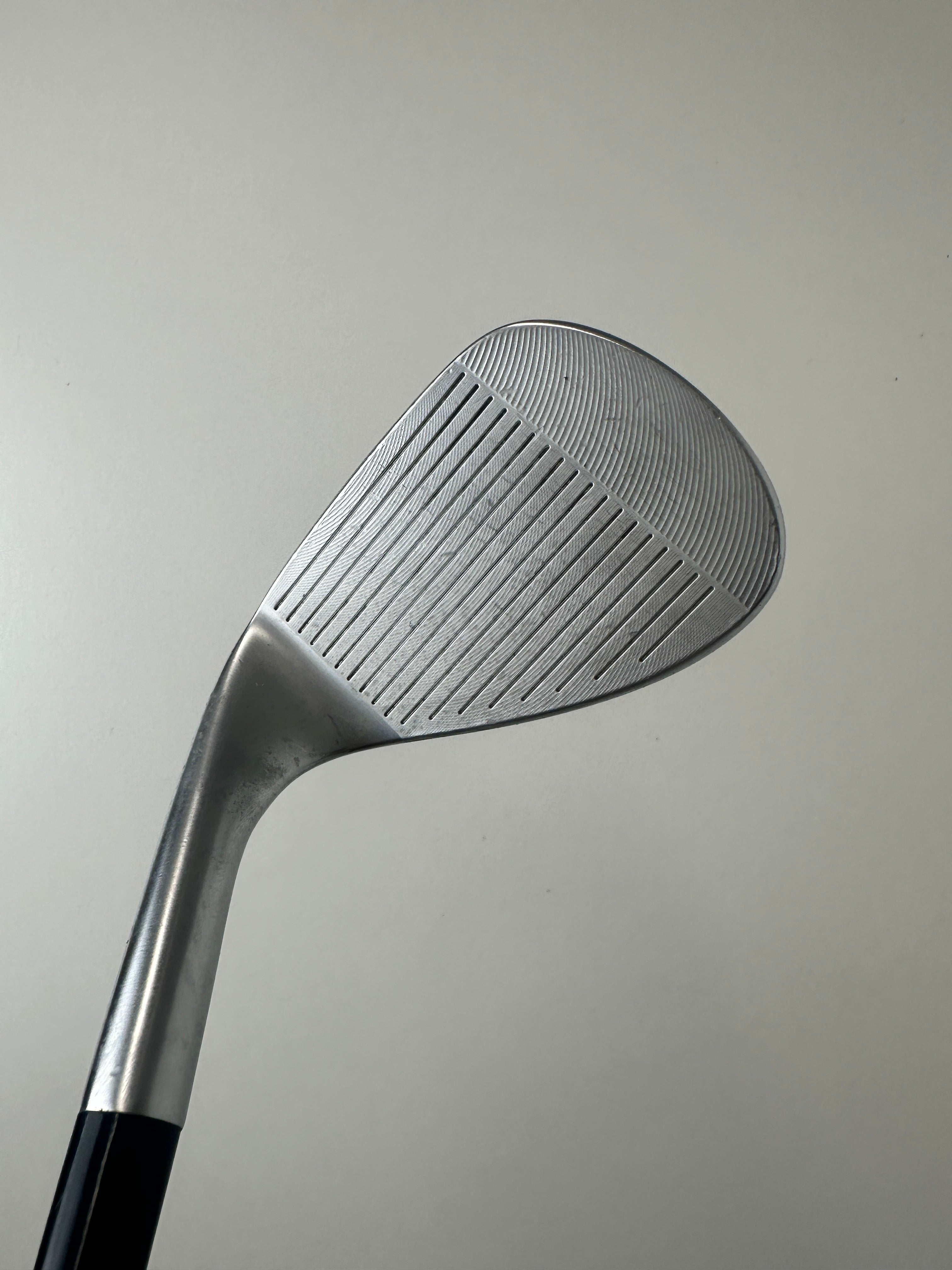 RH Cleveland RTX Zipcore Wedge 52-10 / Good Condition / Wedge Flex