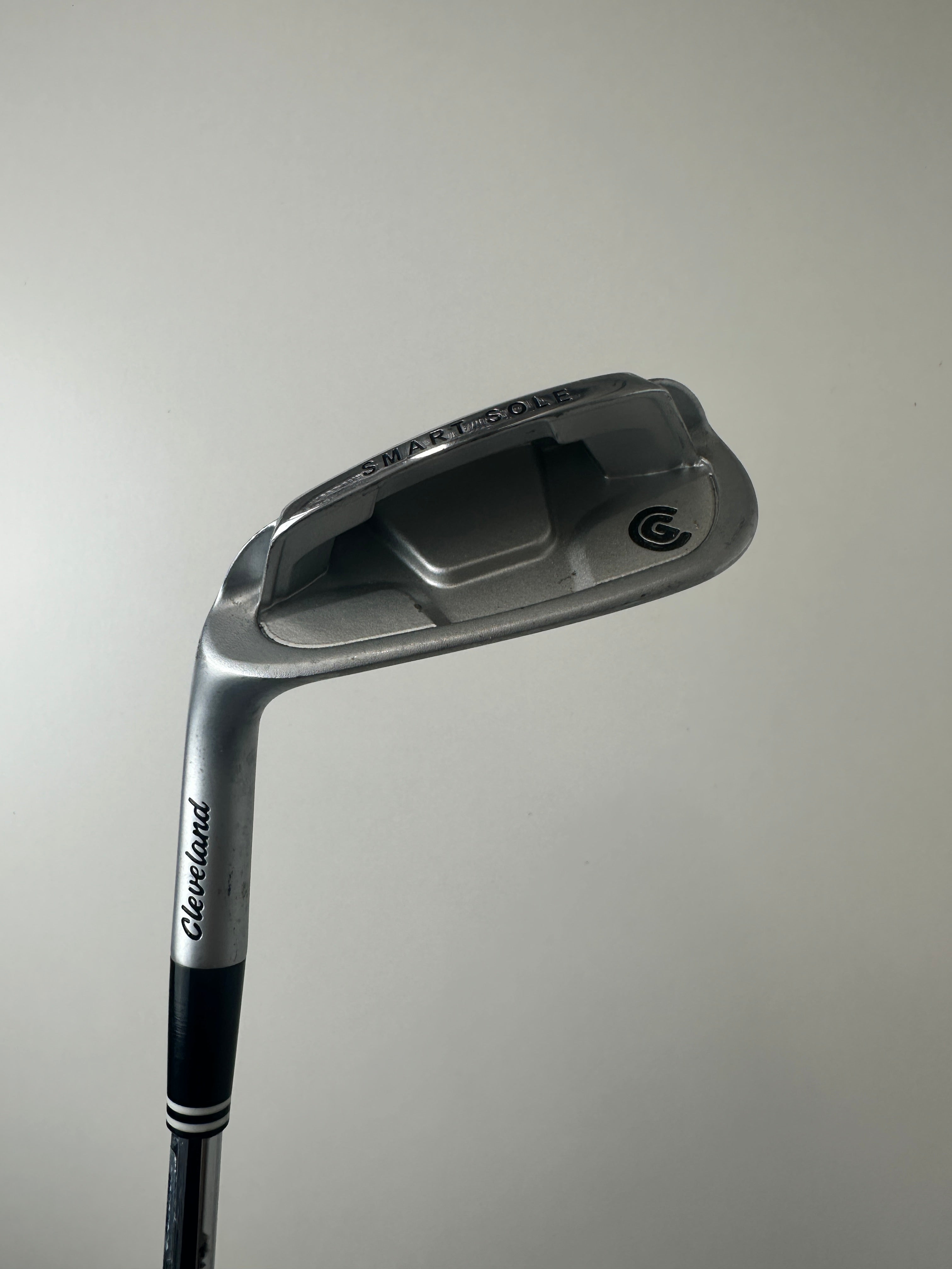 LH Cleveland Smart Sole Chipper / Good Condition / Wedge Flex