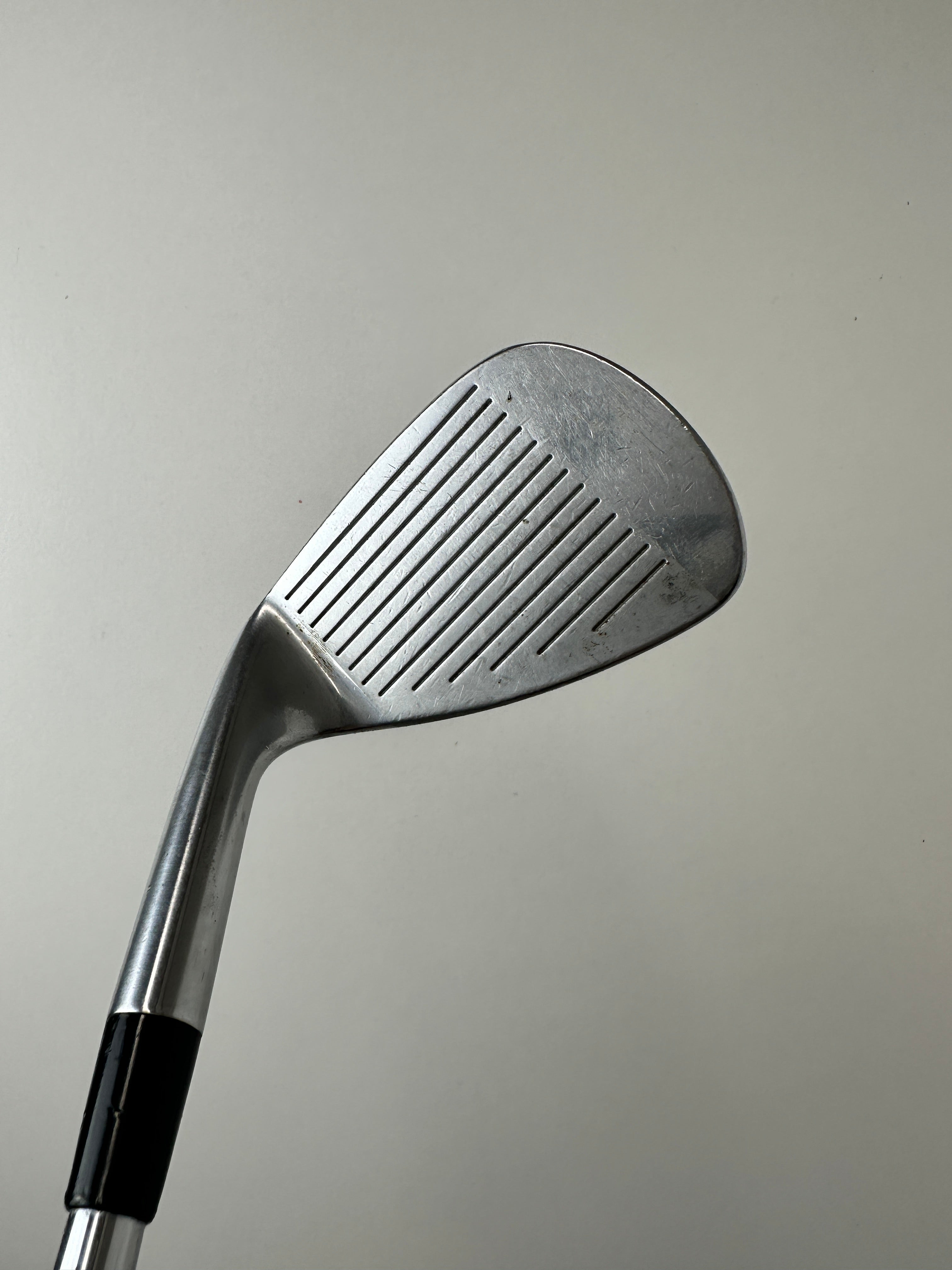 RH Bridgestone J33 PW / Good Condition / Stiff Flex