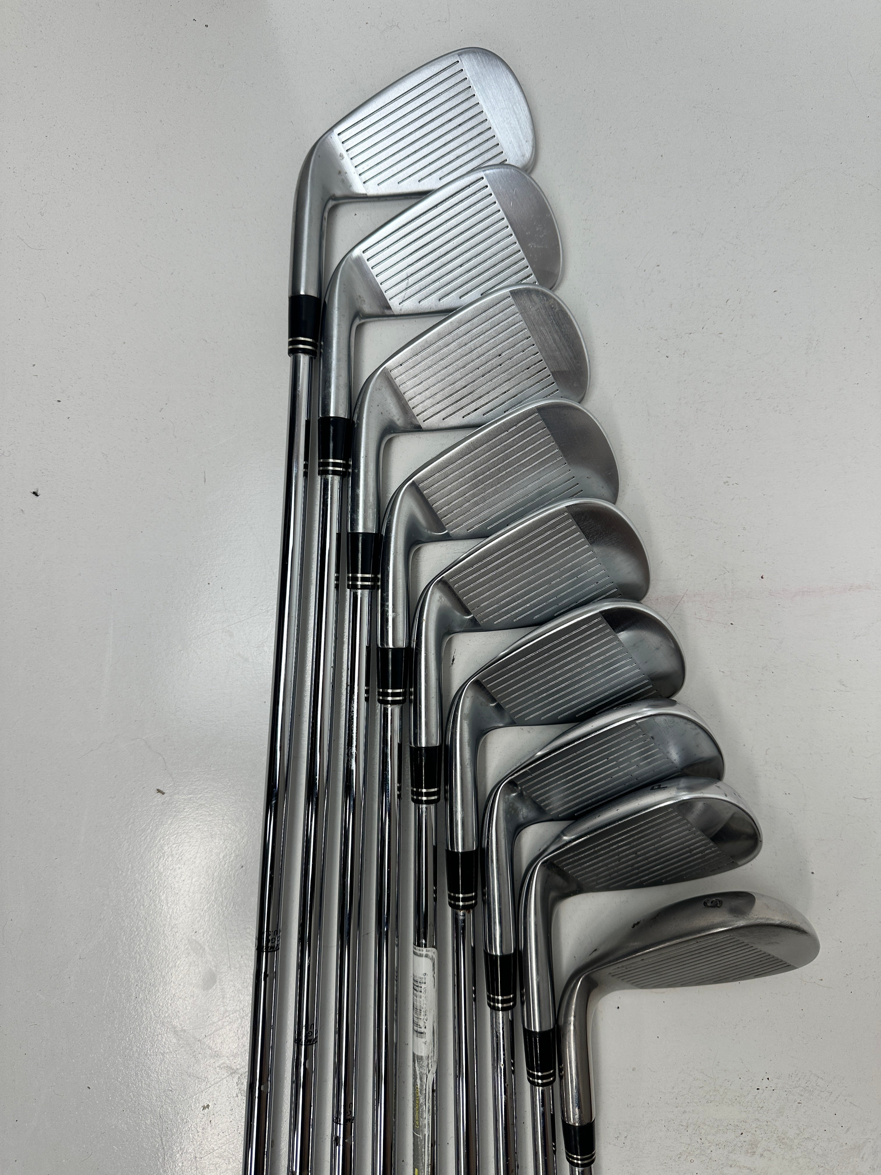 RH Taylormade R7 TP Irons (3-SW) / Good Condition / Stiff Flex