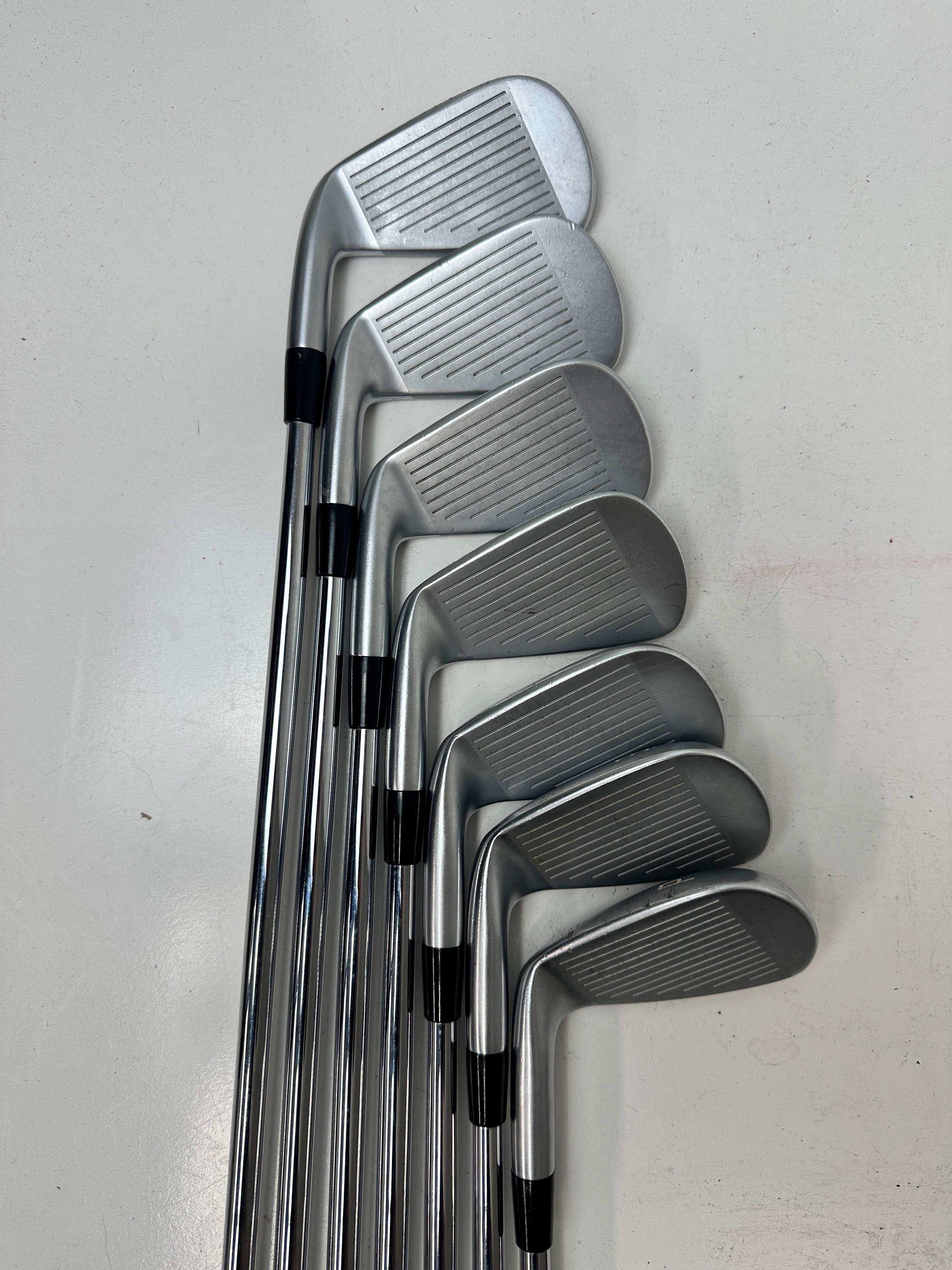 RH Mizuno JPX919 Forged Irons (4-PW) / Good Condition / Regular Flex